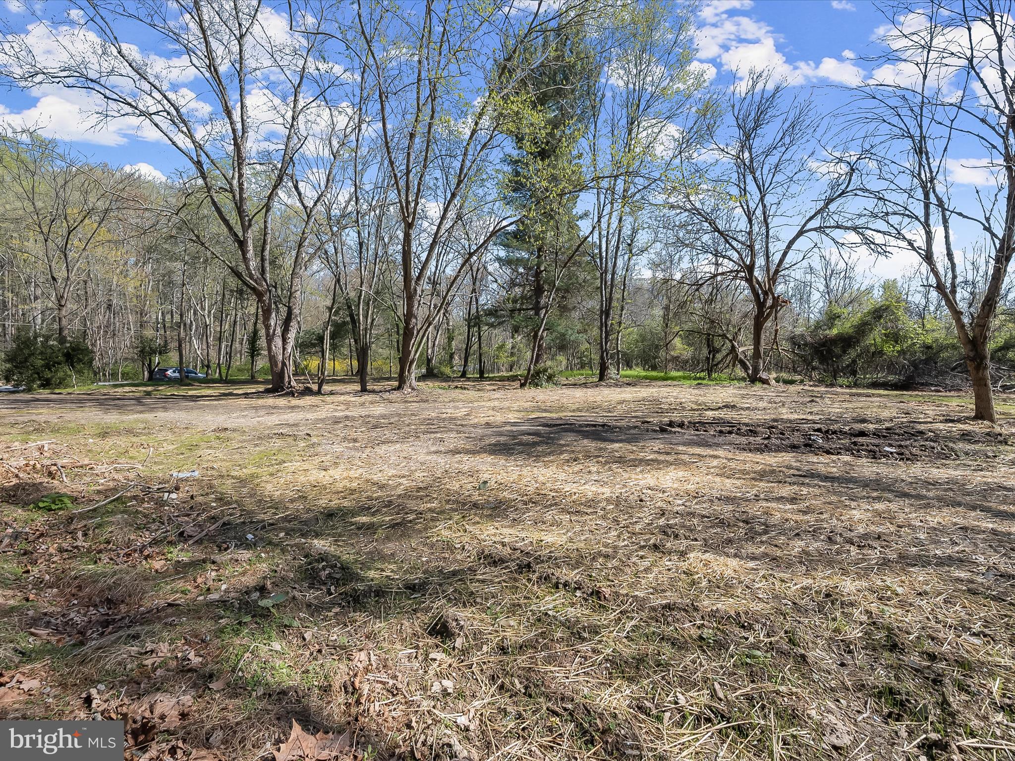4640 MANOR LANE