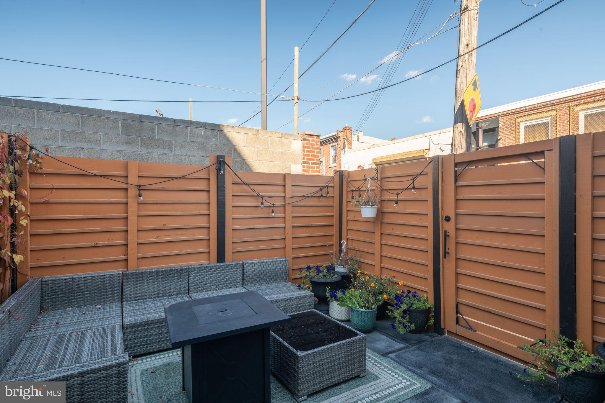 FISHTOWN - Residential Lease