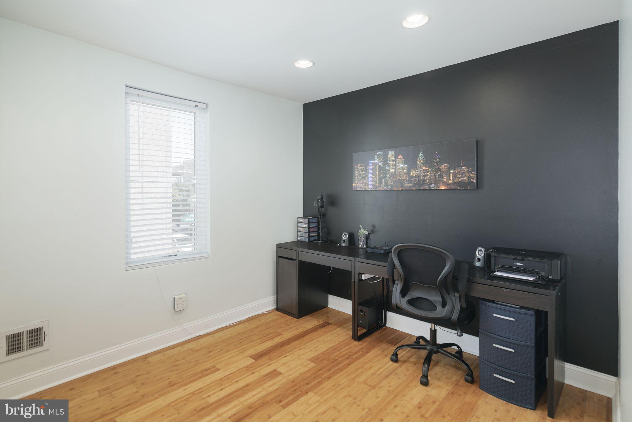 FISHTOWN - Residential Lease