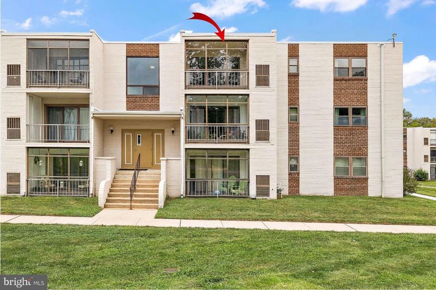 Updated and move-in ready condo featuring a bright, open layout and private screened balcony. The renovated kitchen offers white countertops, subway tile backsplash, stainless steel dishwasher, and ample cabinet space, flowing nicely into the dining and living areas with new flooring. The spacious living room opens to a large screened balcony overlooking green space, providing great natural light and a peaceful view. The updated bathroom includes a modern vanity and refreshed tub/shower surround. Fresh paint, updated flooring, and neutral finishes throughout make this home easy to move right into. Conveniently located close to shopping, dining, and major routes.