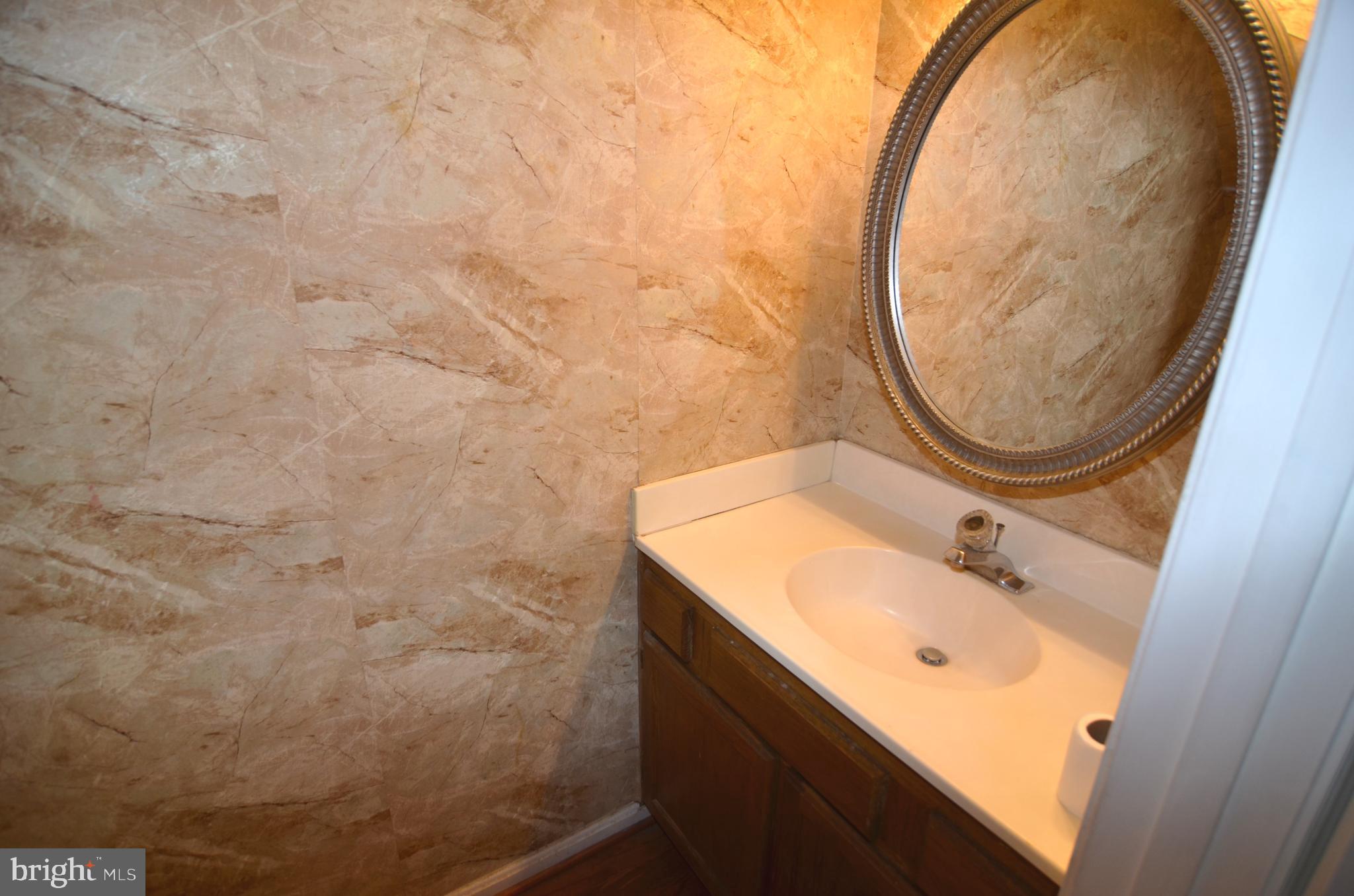 LANCASTER / WESTLAKE VILLAGE - Residential Lease