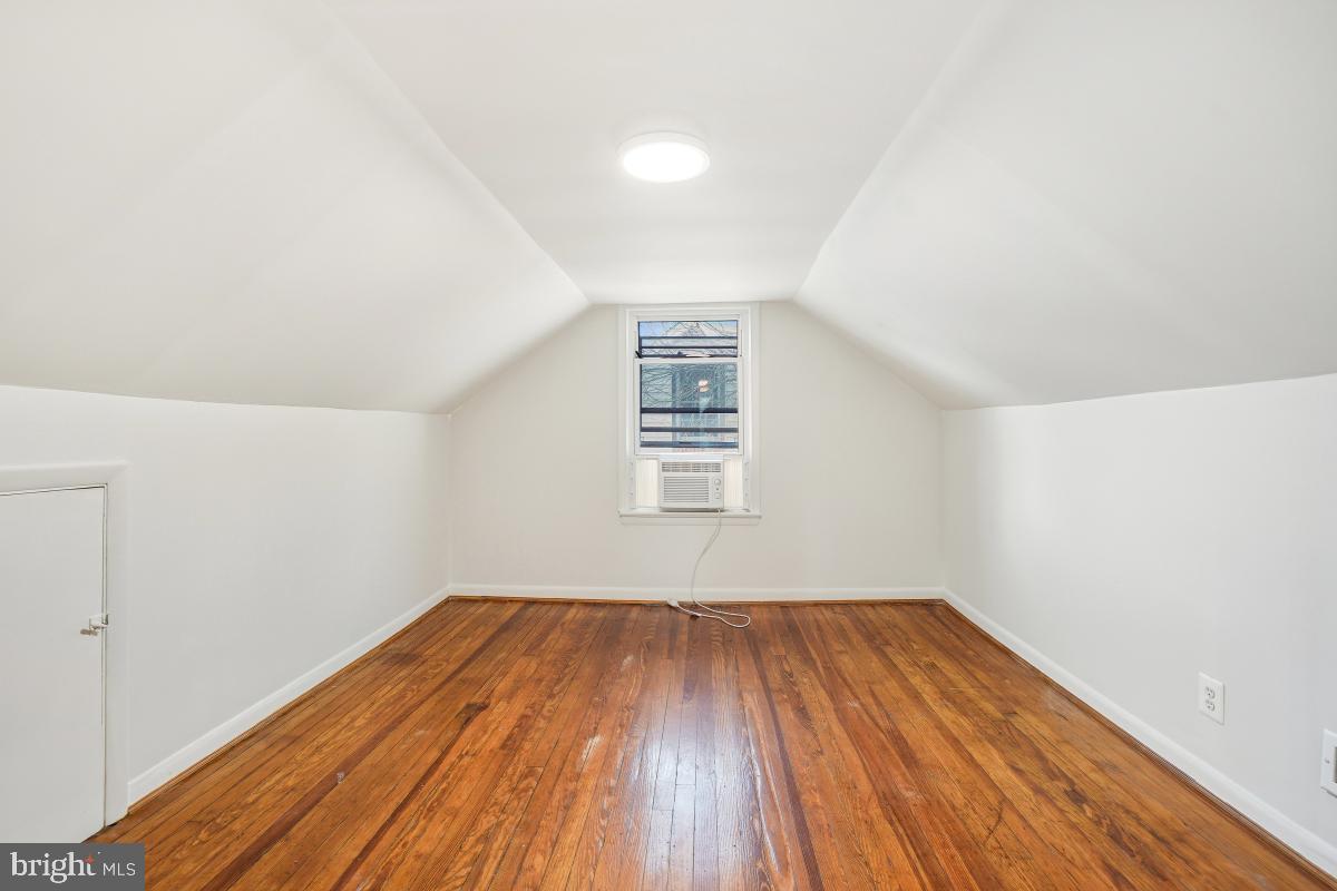 BELTSVILLE HEIGHTS - Residential