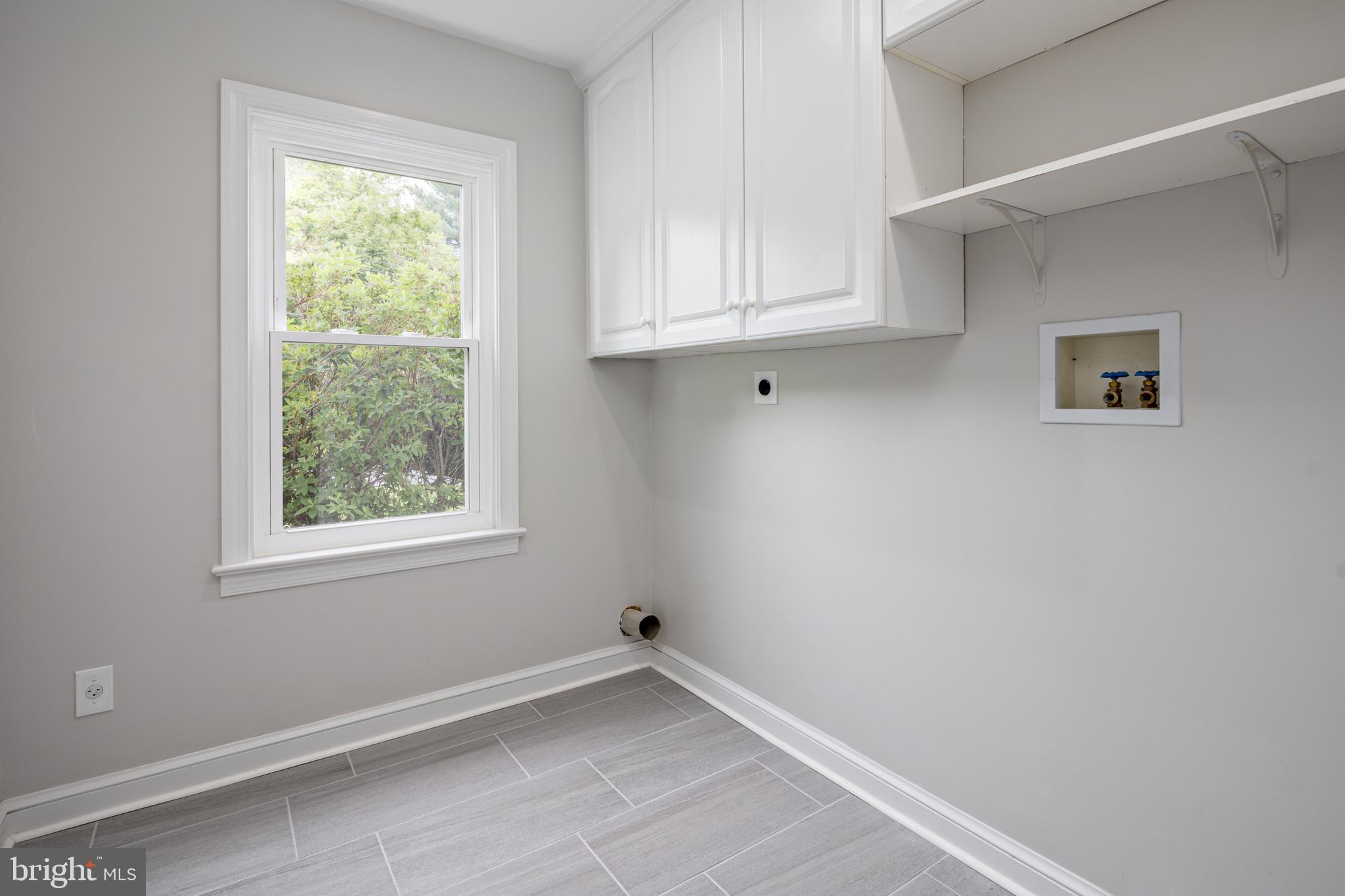 WOODLAWN TERRACE - Residential