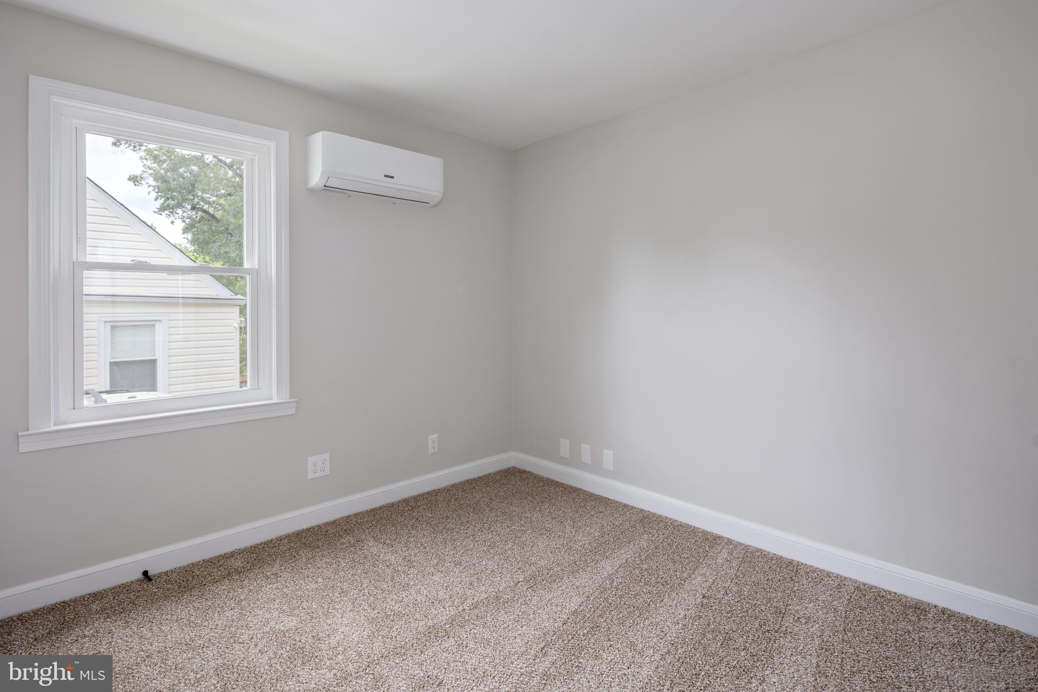 WOODLAWN TERRACE - Residential