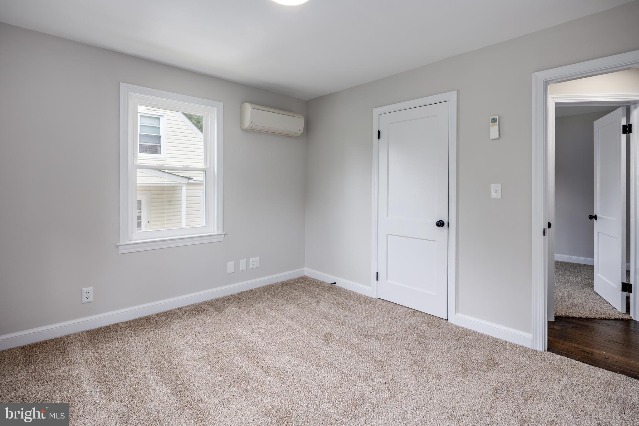 WOODLAWN TERRACE - Residential