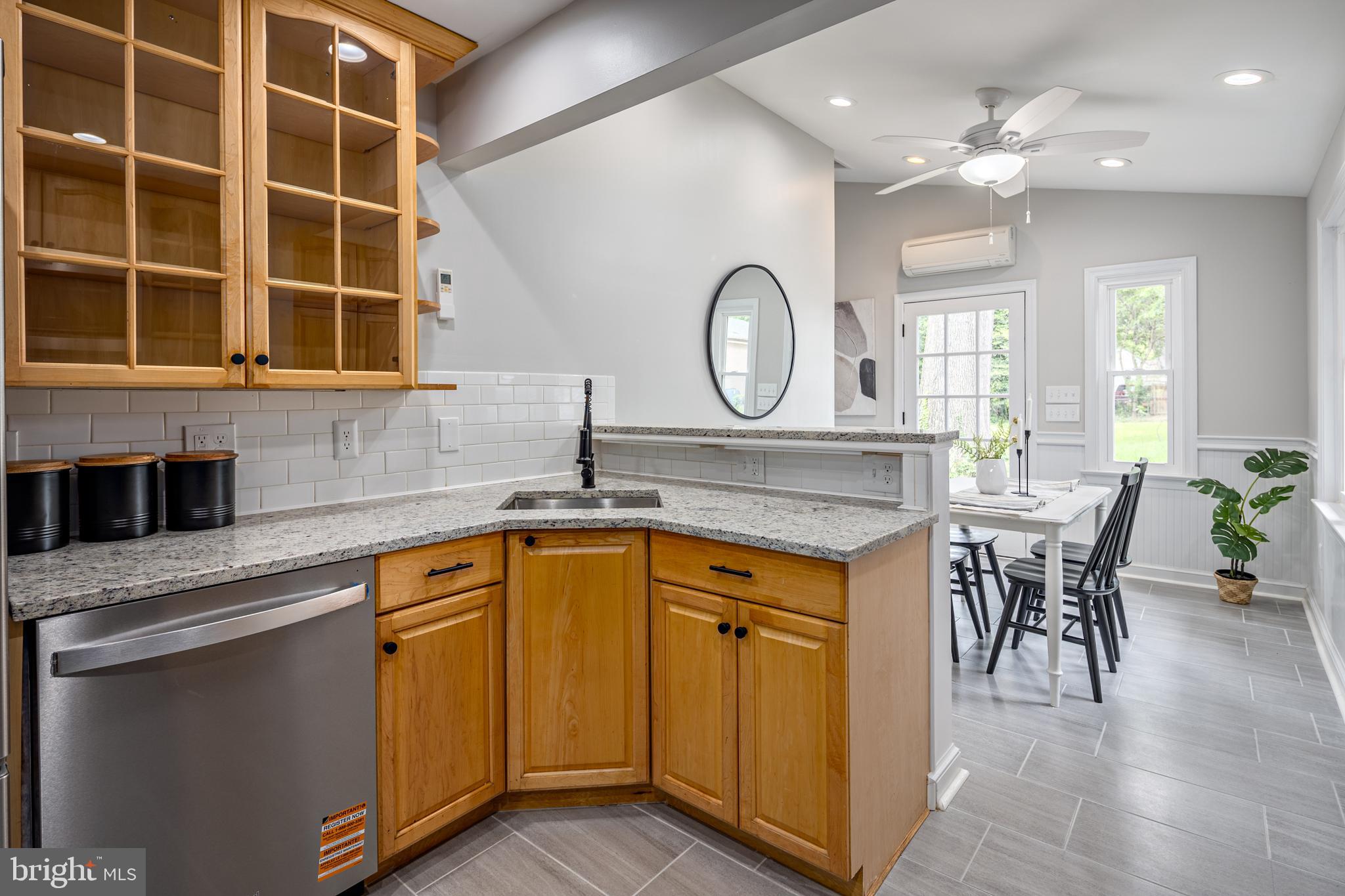 WOODLAWN TERRACE - Residential