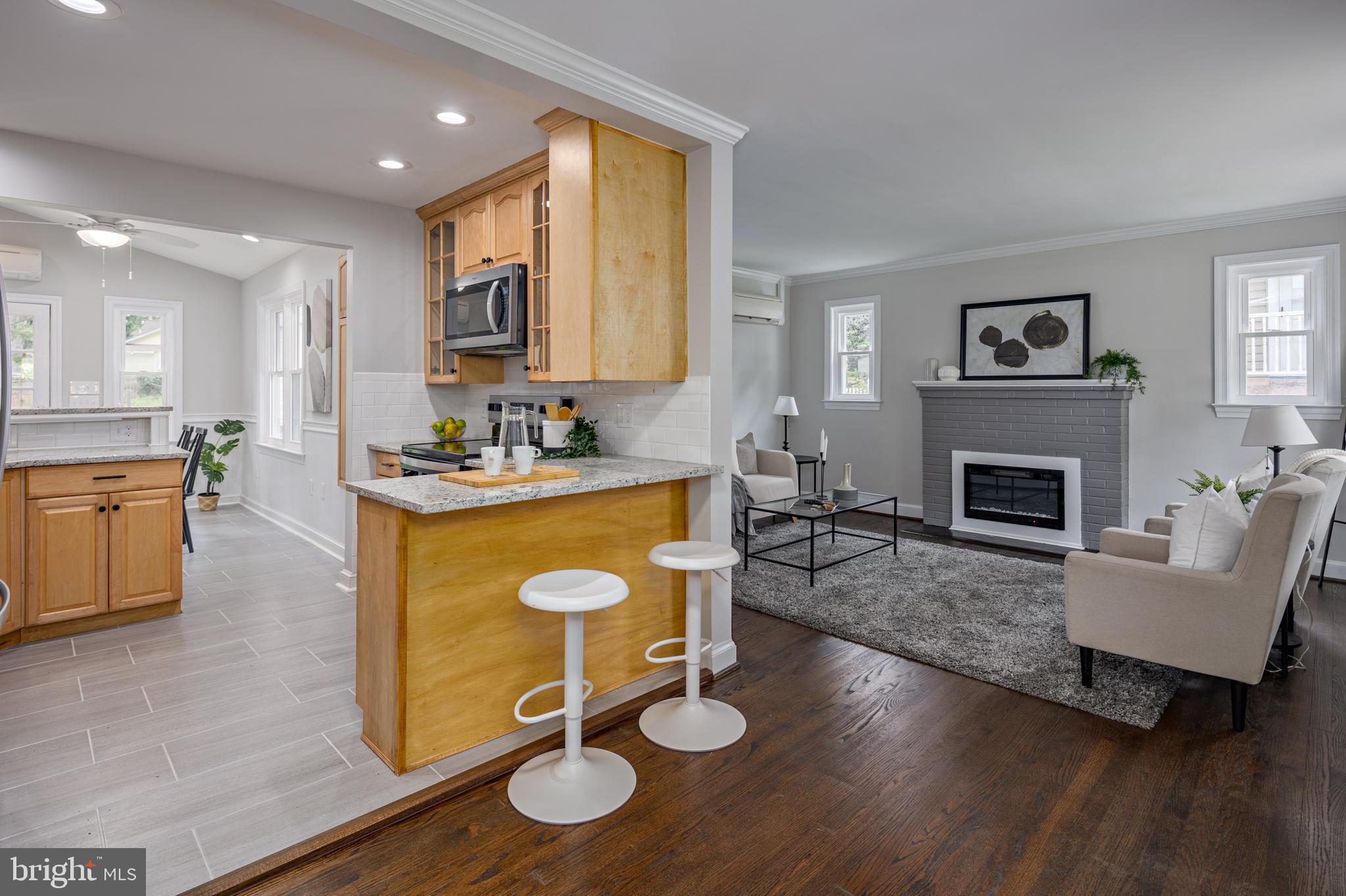 WOODLAWN TERRACE - Residential