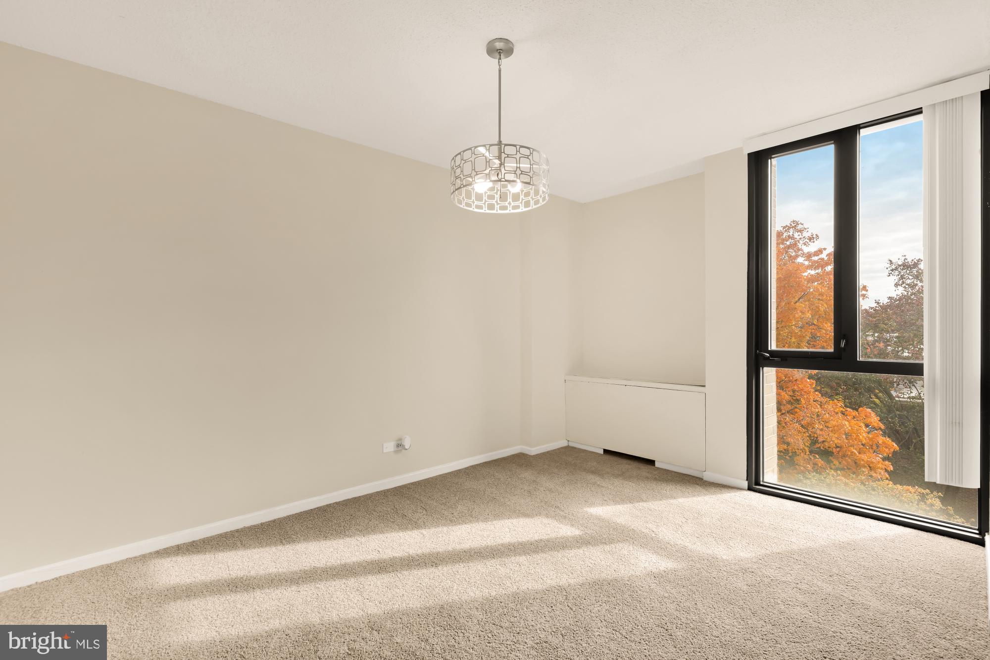 1250 4TH STREET SW W214