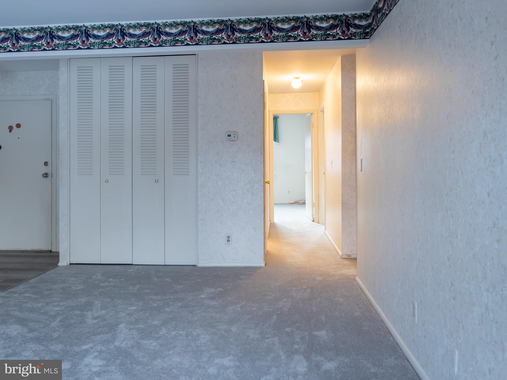 HICKORY HILLS CONDOMINIUMS - Residential