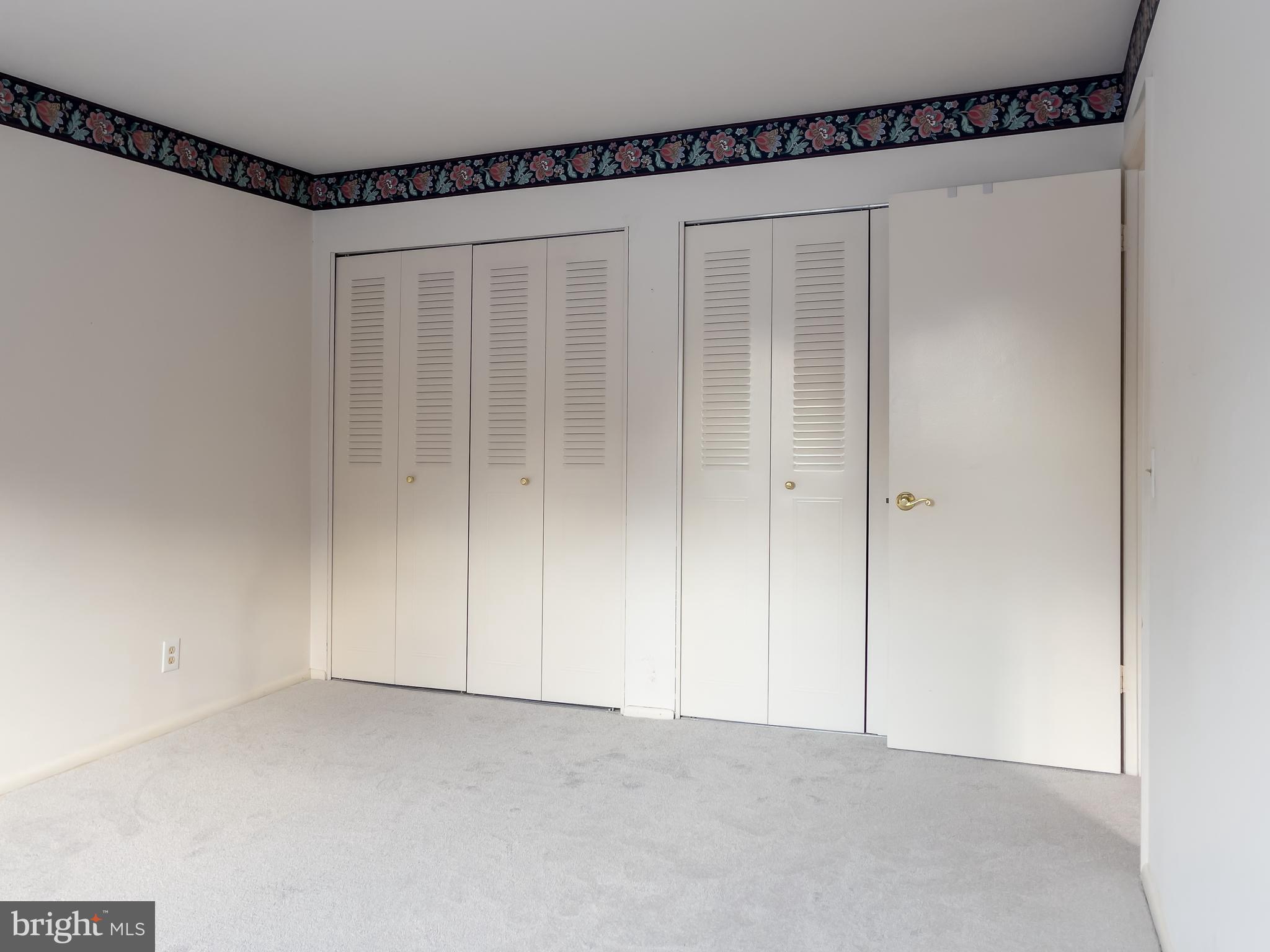 HICKORY HILLS CONDOMINIUMS - Residential