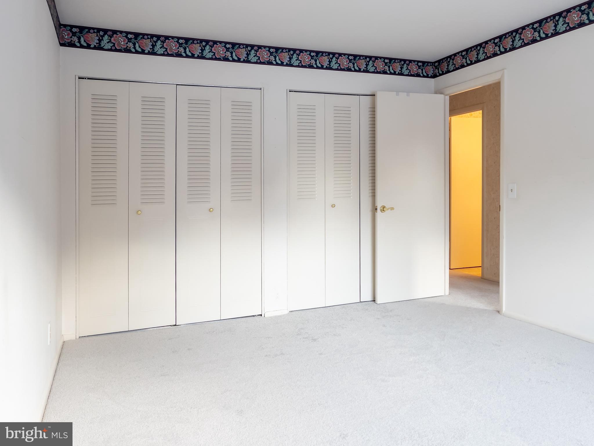 HICKORY HILLS CONDOMINIUMS - Residential