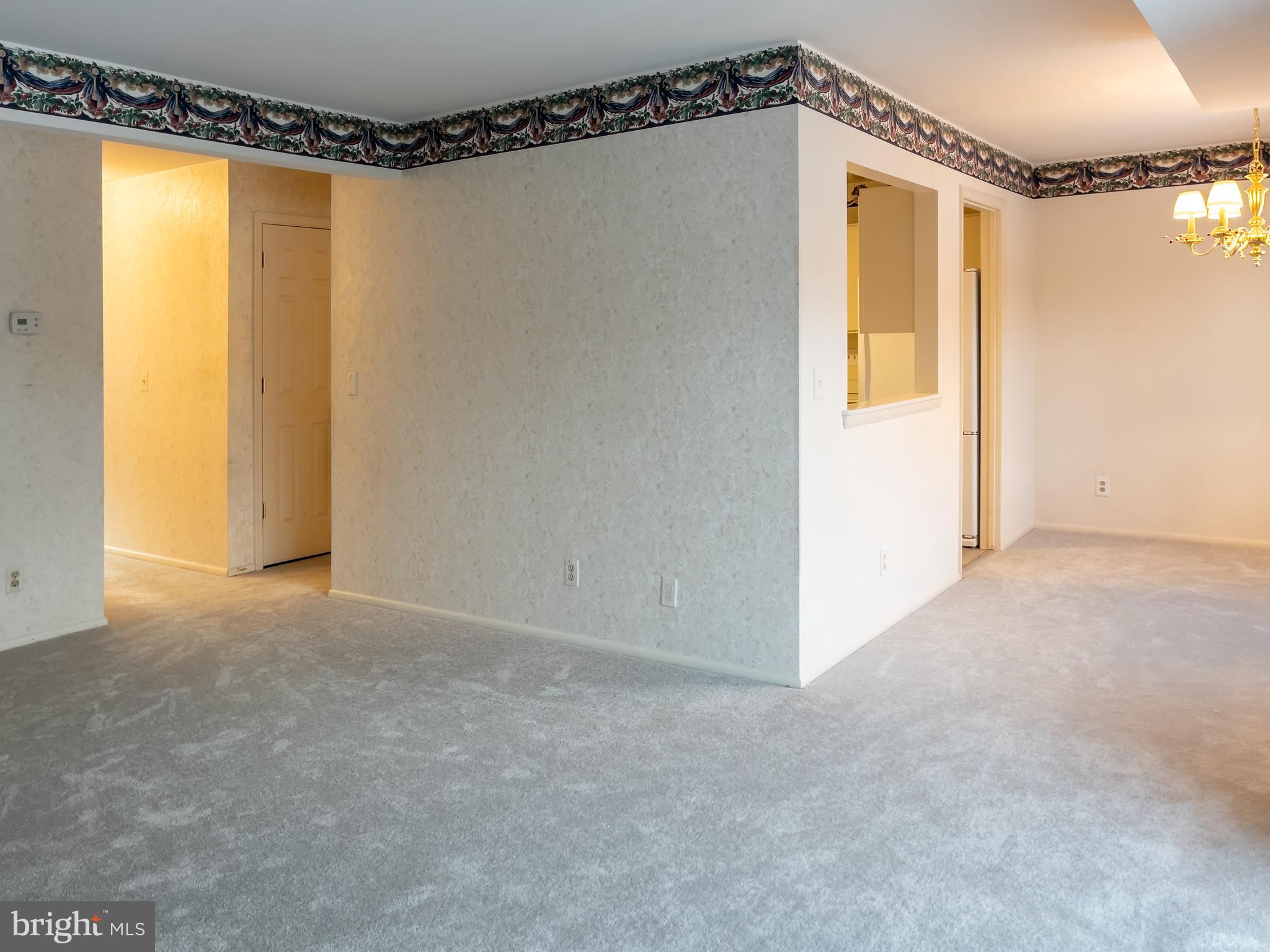 HICKORY HILLS CONDOMINIUMS - Residential