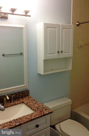 GABLES OF TUCKERMAN - Residential Lease