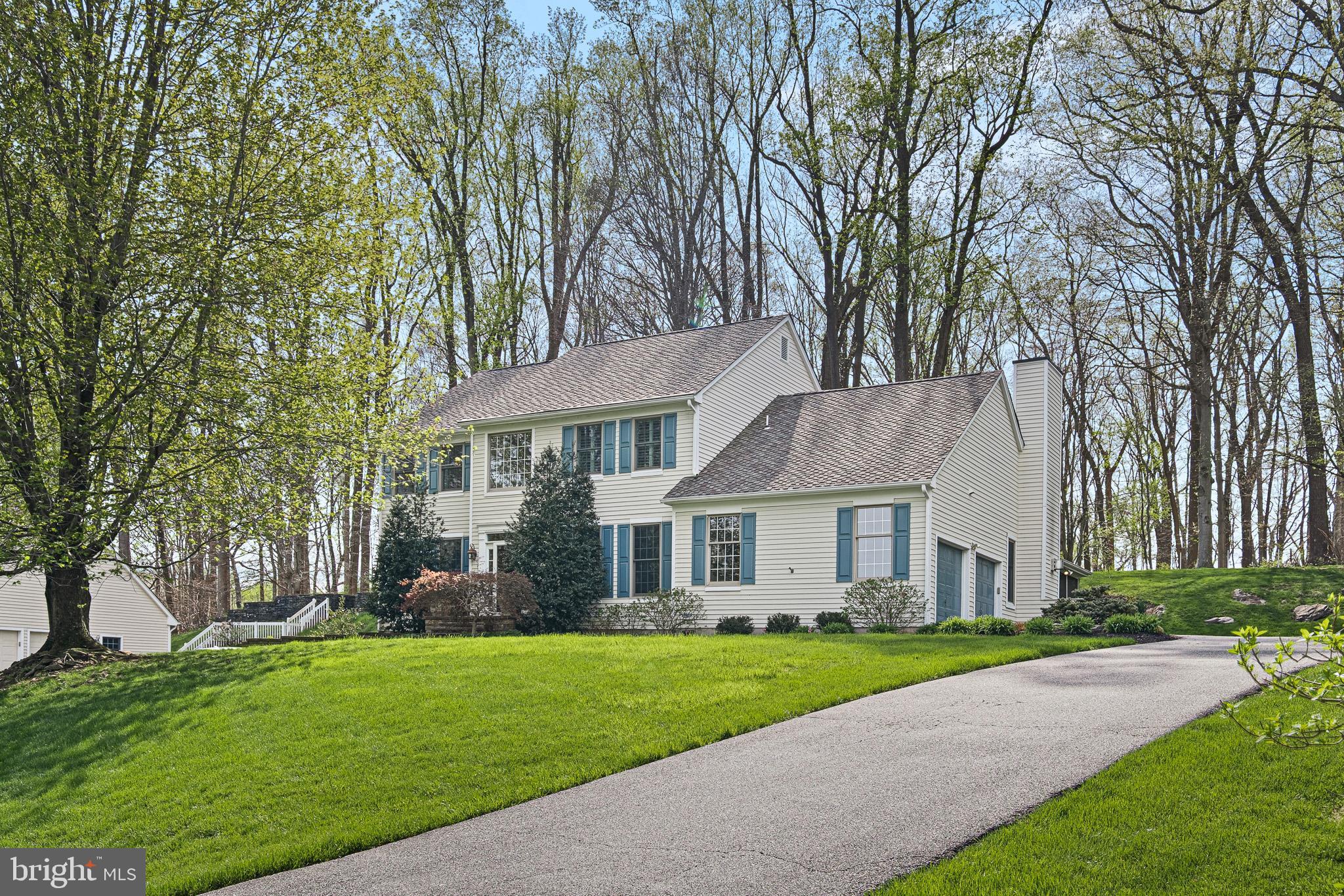 SOMERSET LAKE - Residential