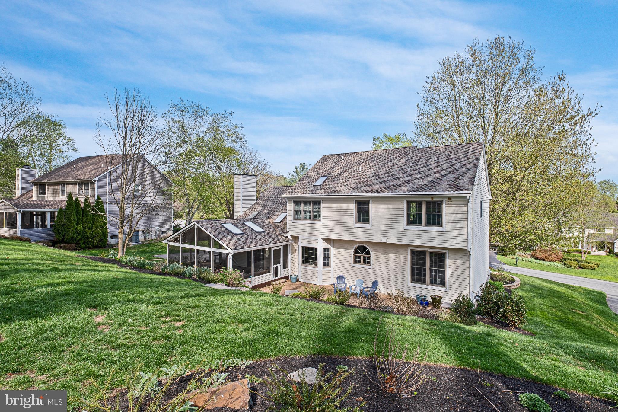 SOMERSET LAKE - Residential