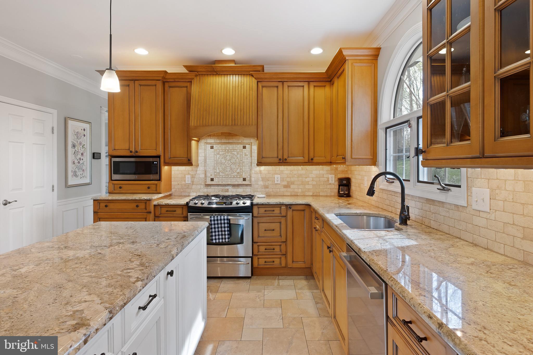 SOMERSET LAKE - Residential