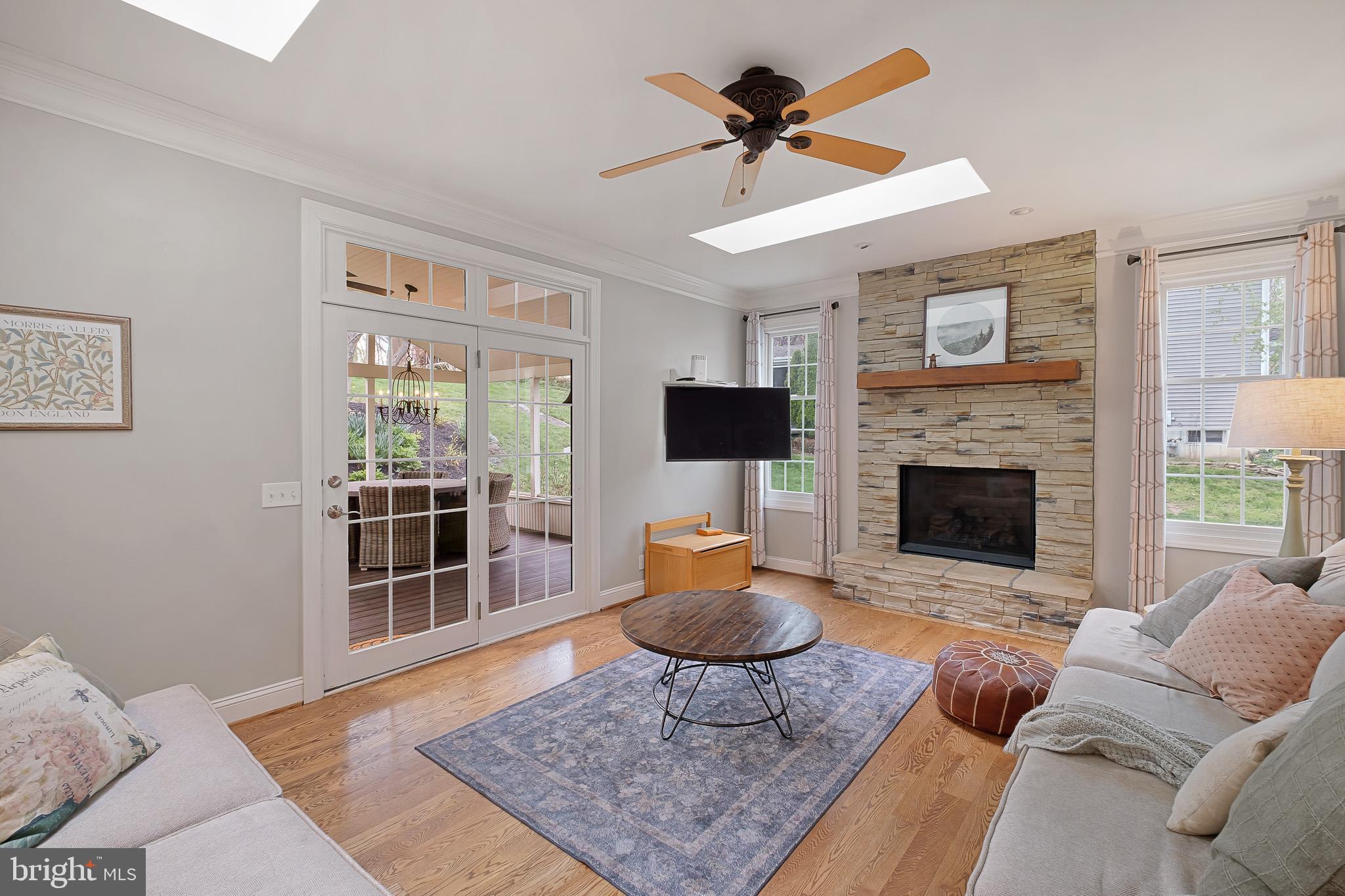 SOMERSET LAKE - Residential