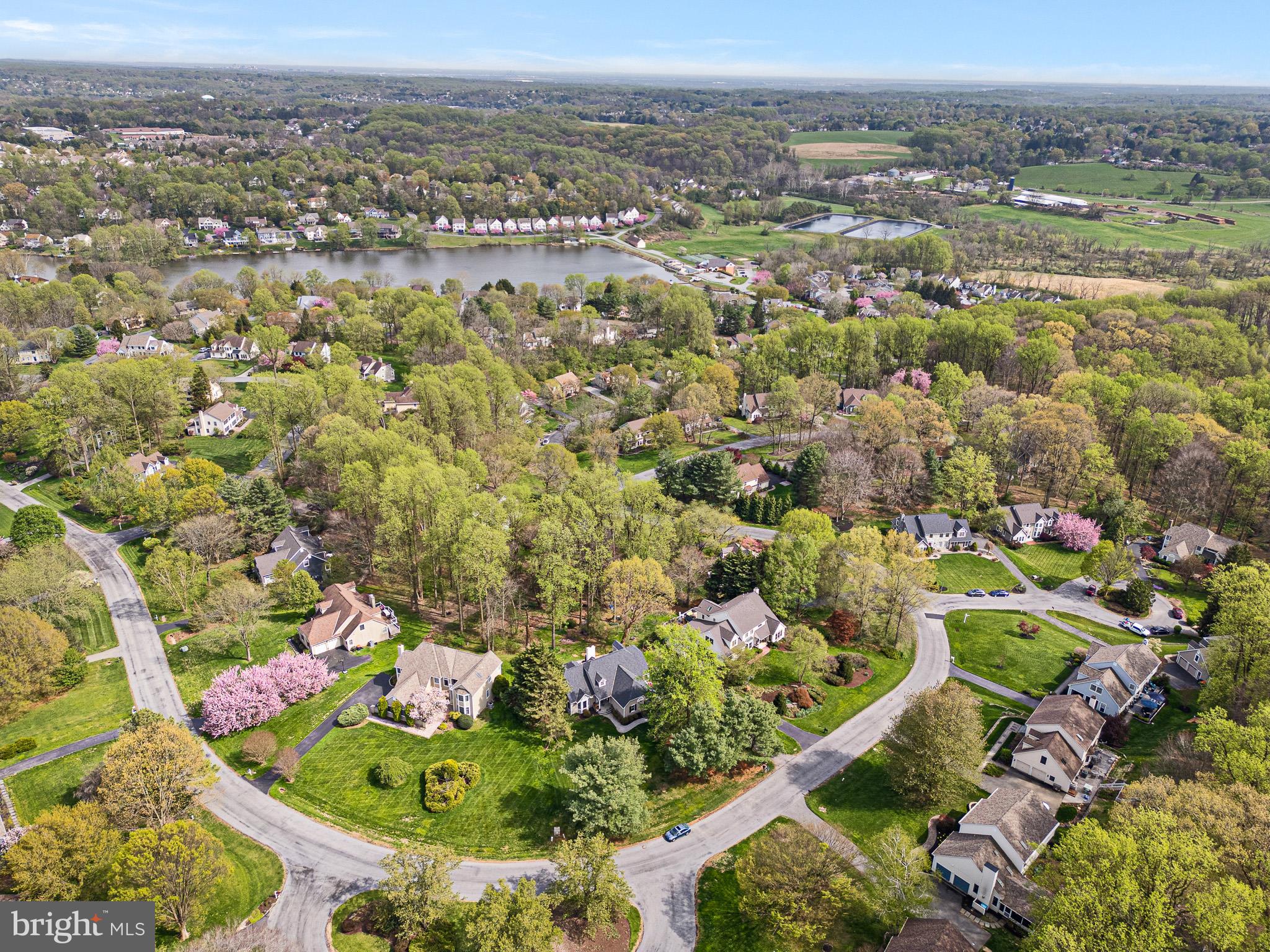 SOMERSET LAKE - Residential