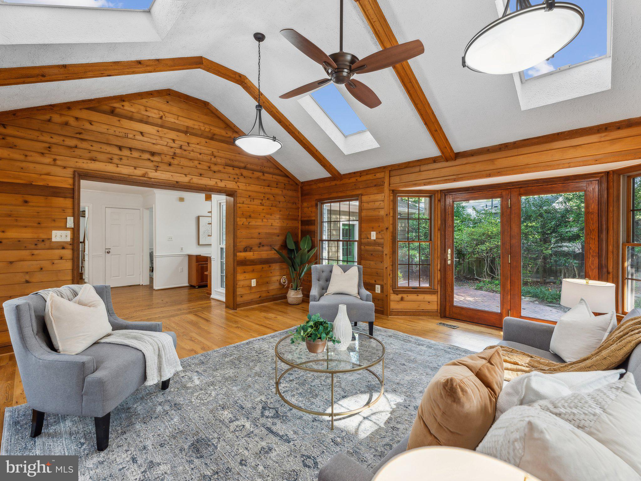 TANGLEWOOD - Residential