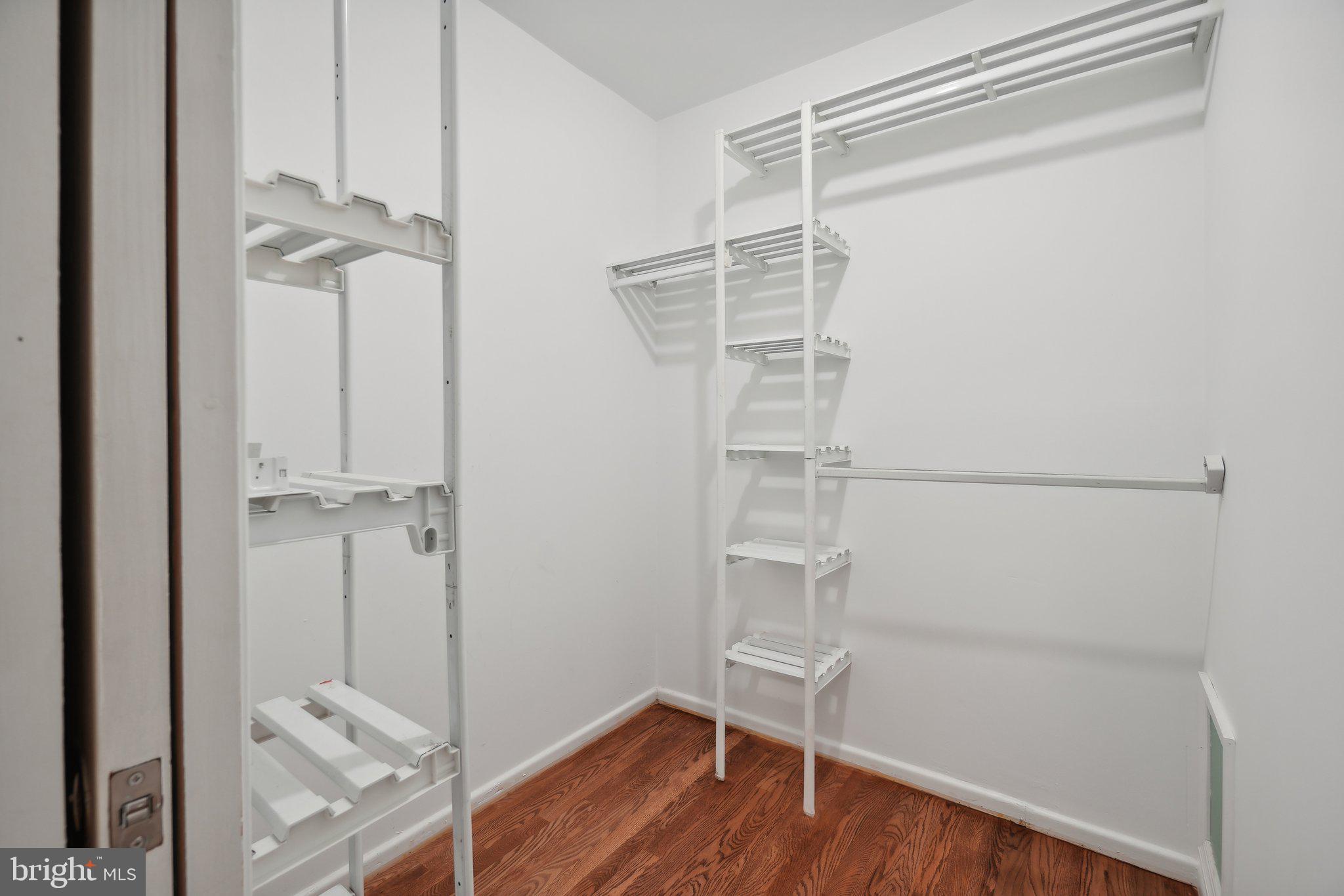 TANGLEWOOD - Residential