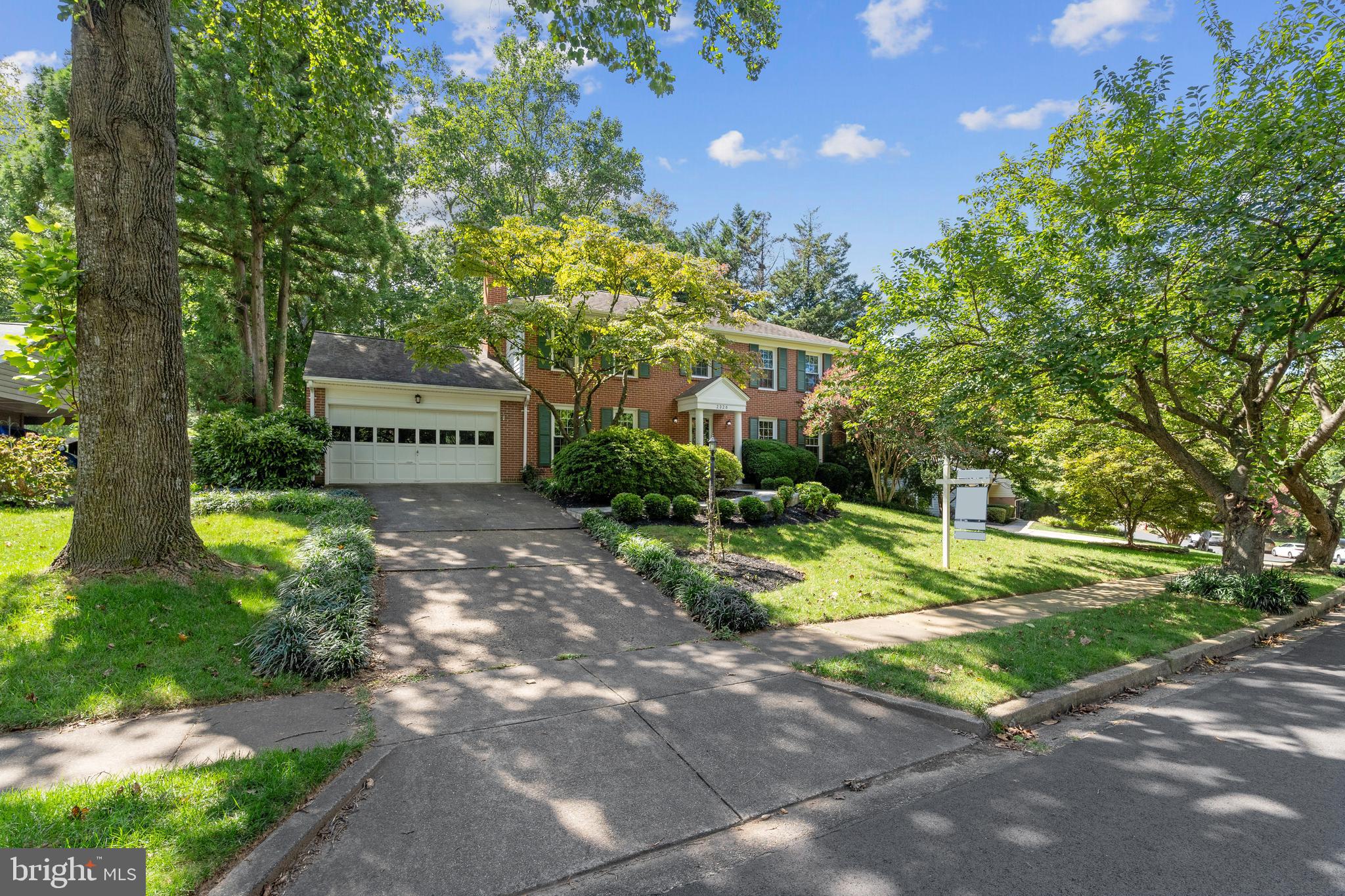 TANGLEWOOD - Residential