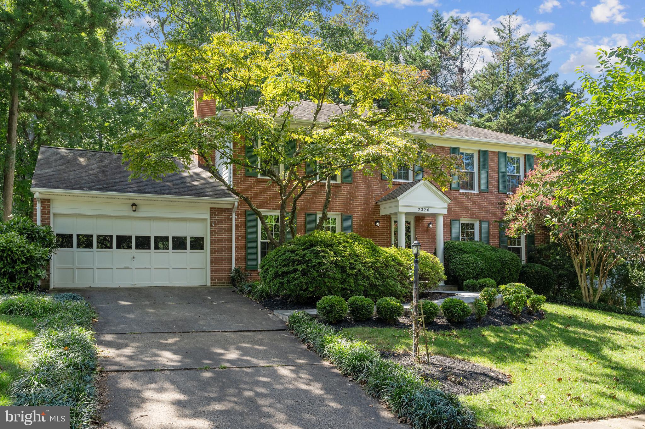 TANGLEWOOD - Residential