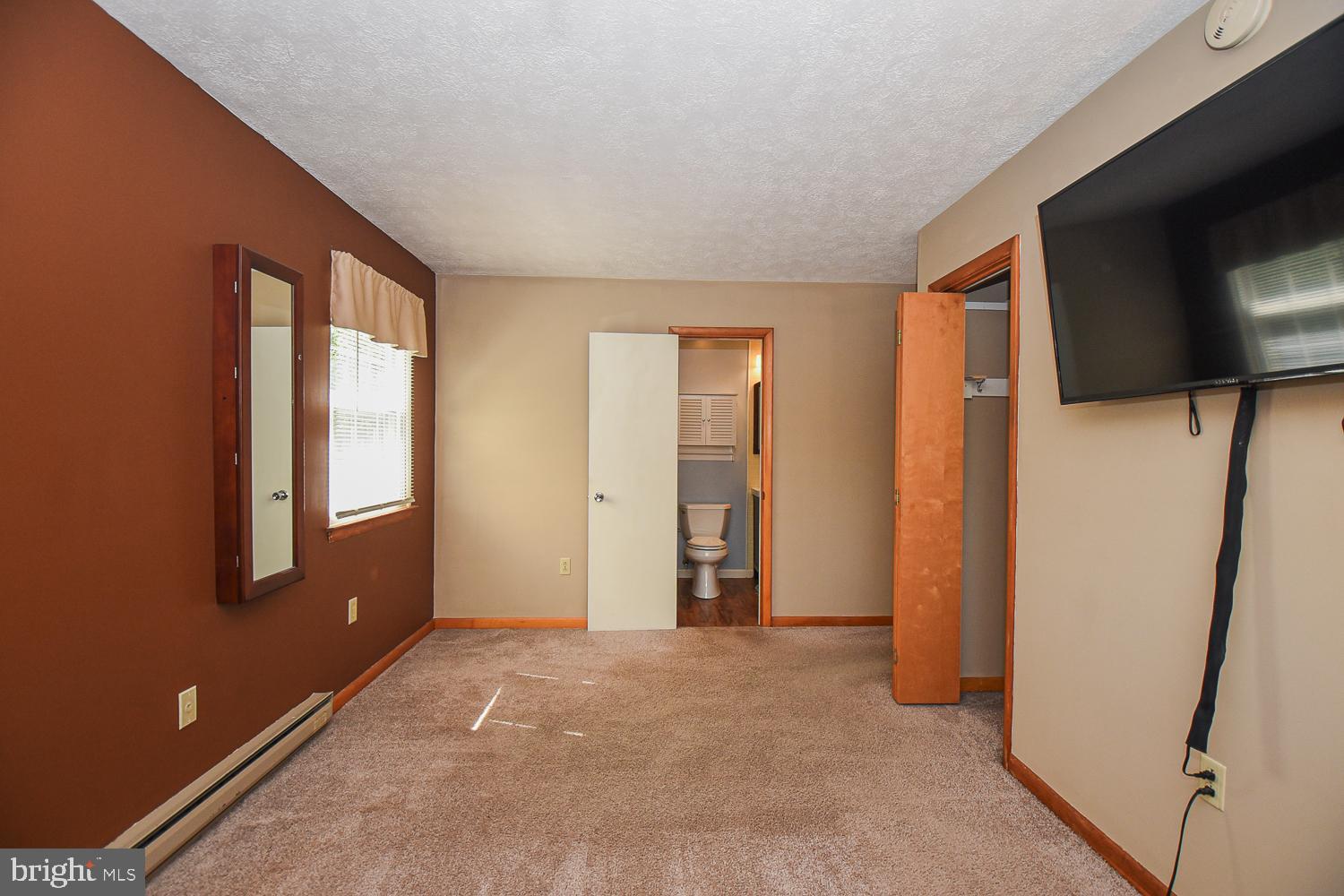 KNOBLEY ESTATES - Residential