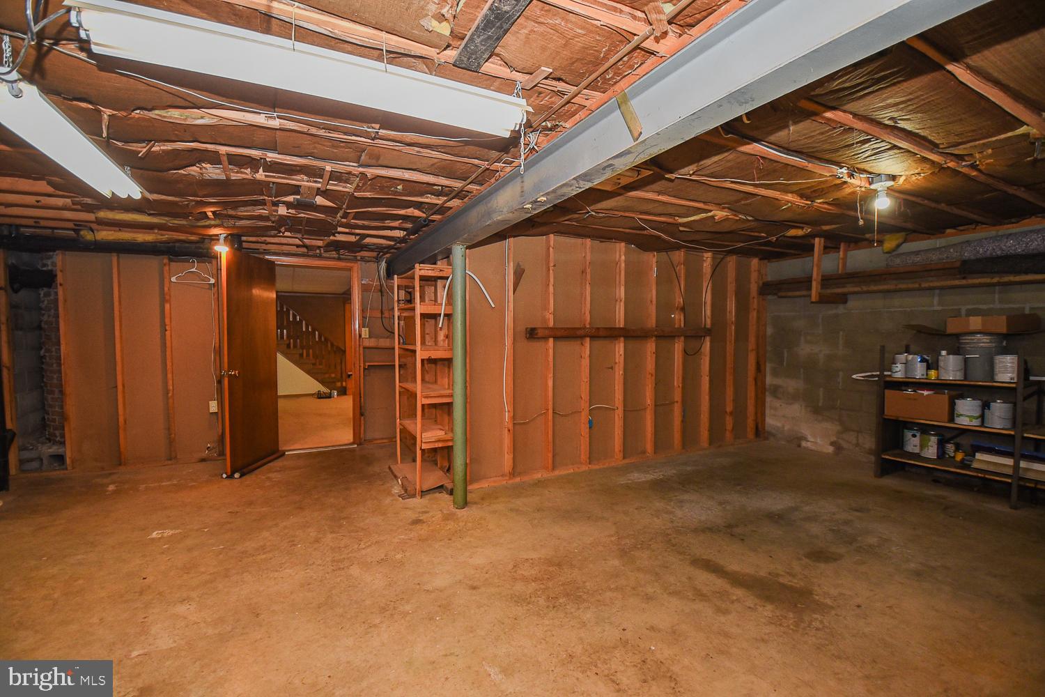 KNOBLEY ESTATES - Residential