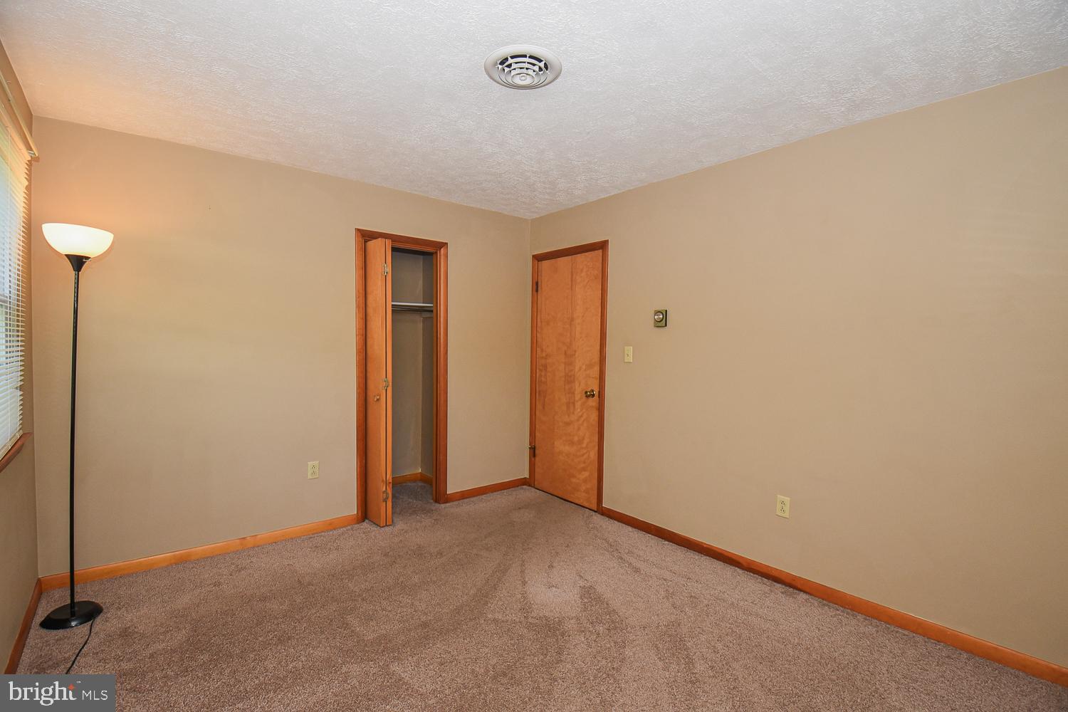 KNOBLEY ESTATES - Residential