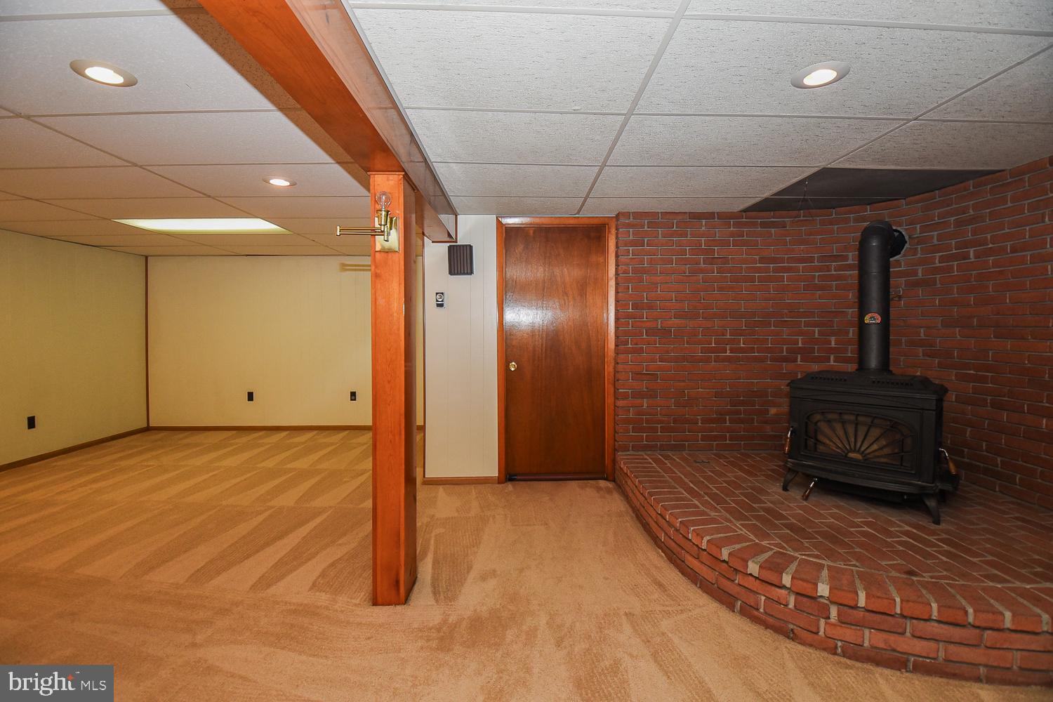 KNOBLEY ESTATES - Residential