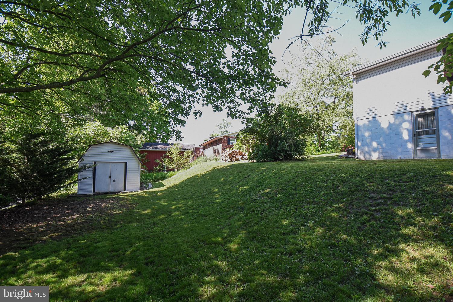 KNOBLEY ESTATES - Residential