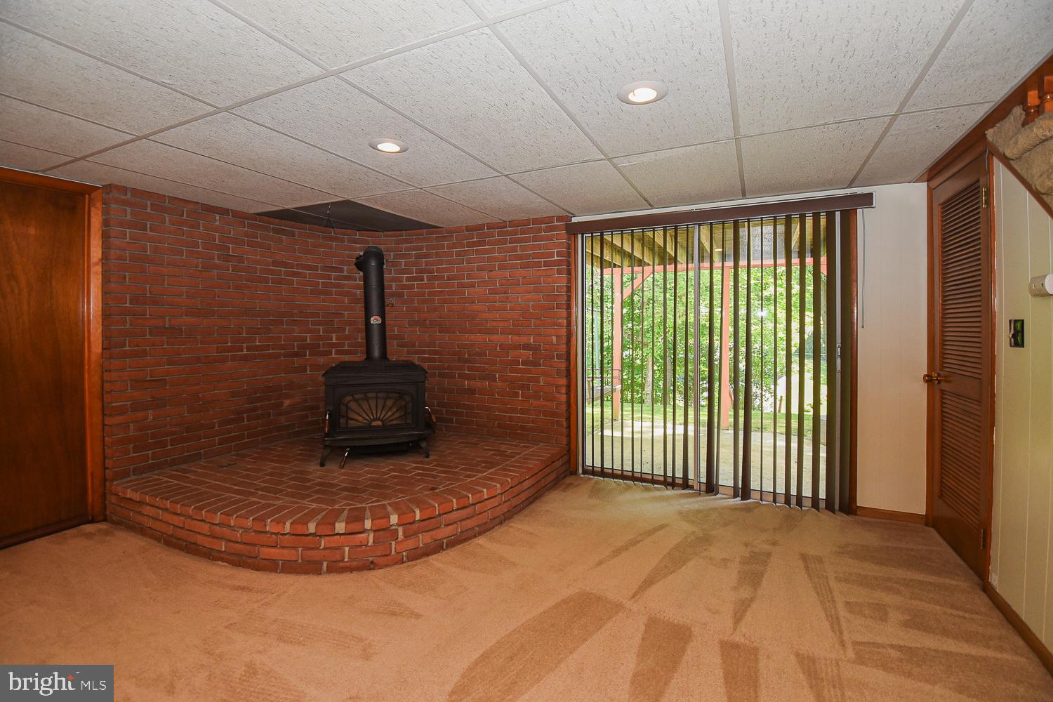 KNOBLEY ESTATES - Residential