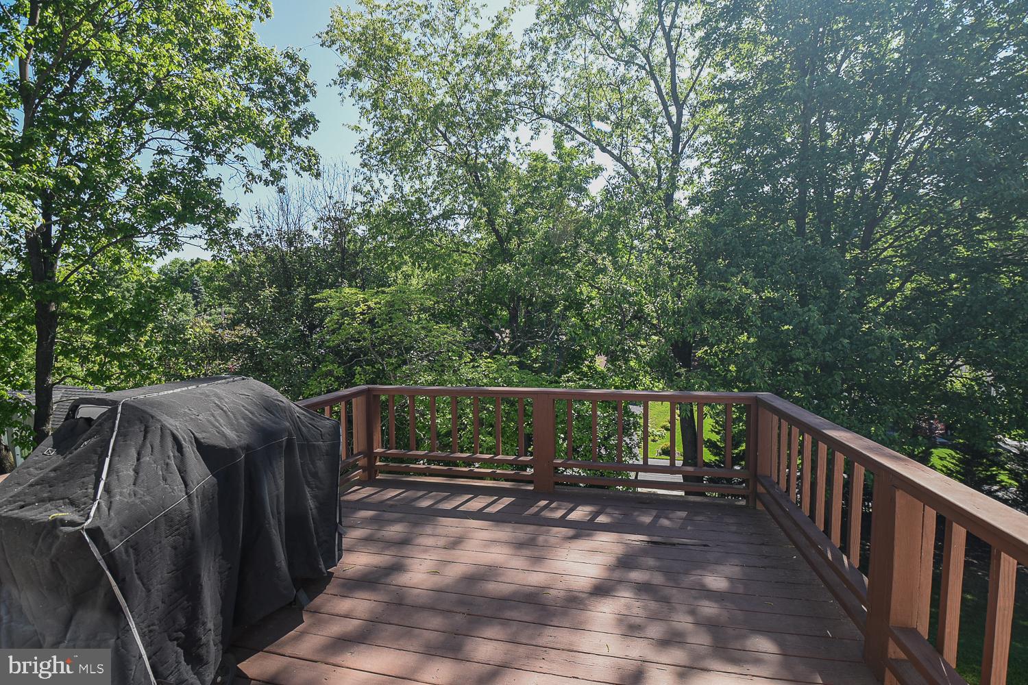 KNOBLEY ESTATES - Residential