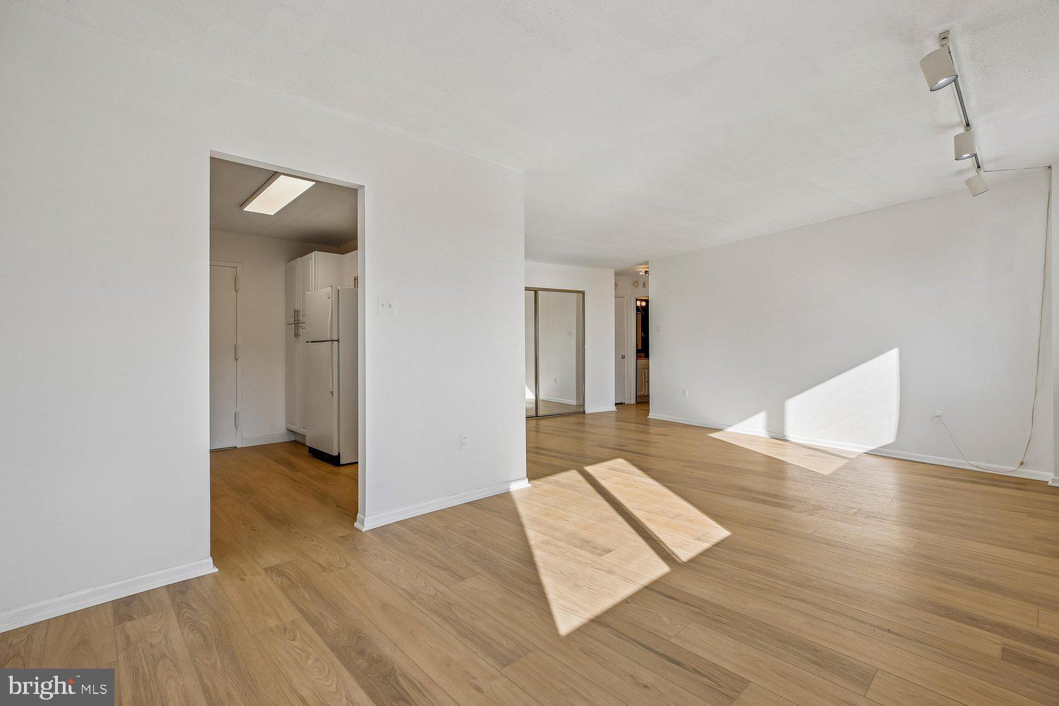 UNIVERSITY TOWERS CODM - Residential