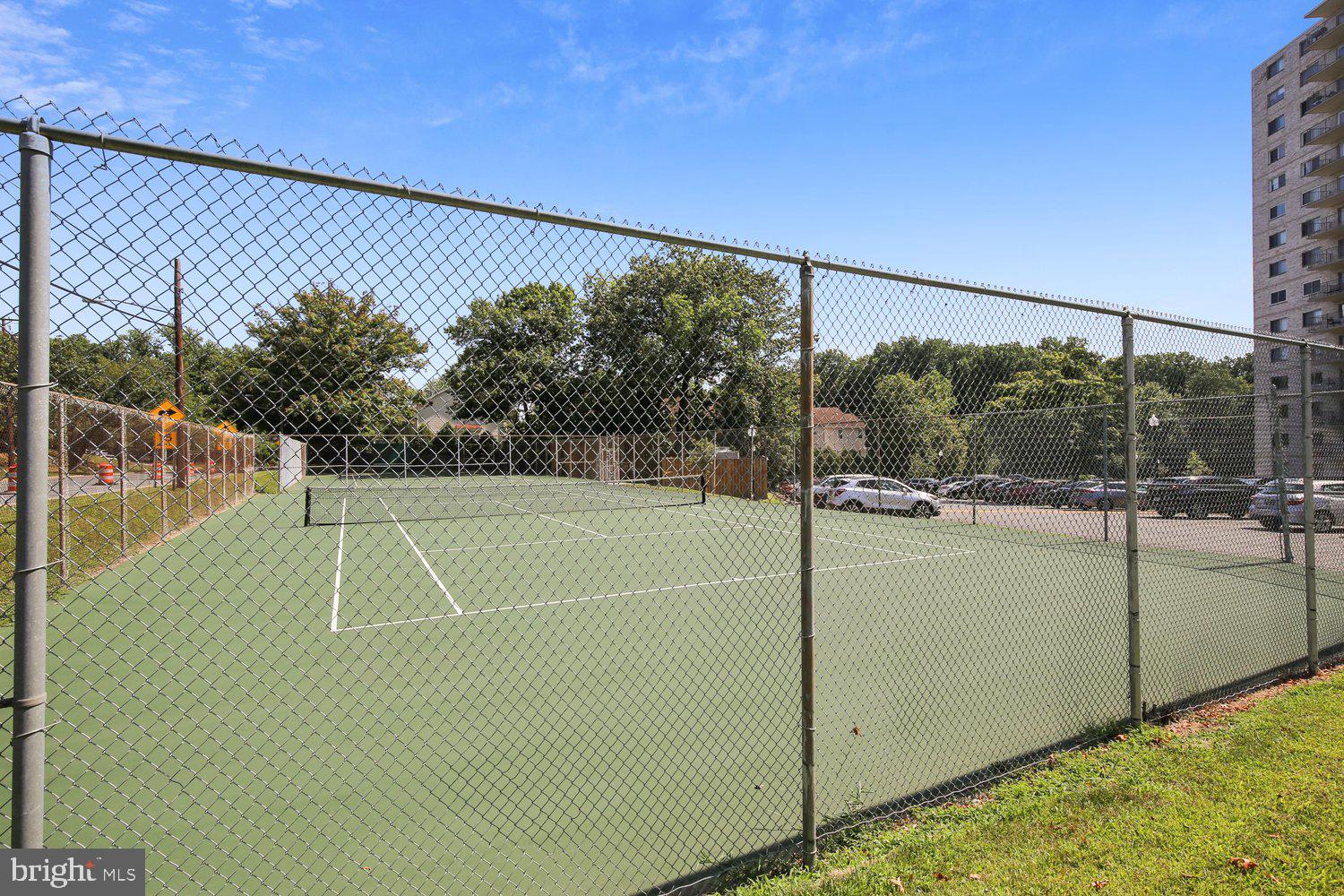 UNIVERSITY TOWERS CODM - Residential