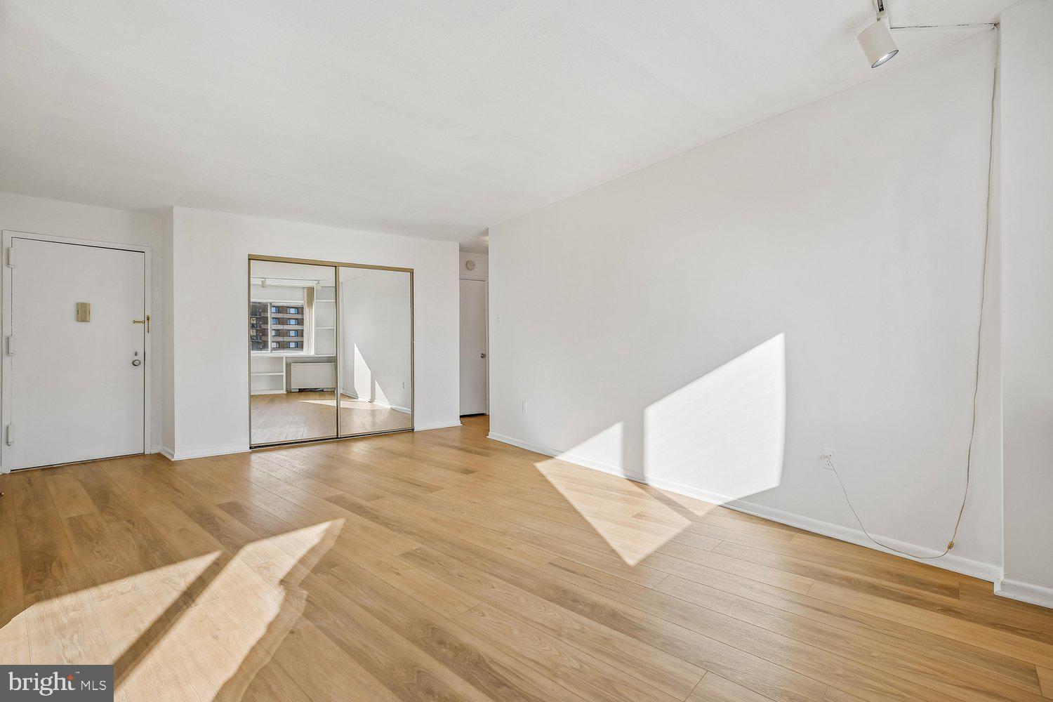 UNIVERSITY TOWERS CODM - Residential