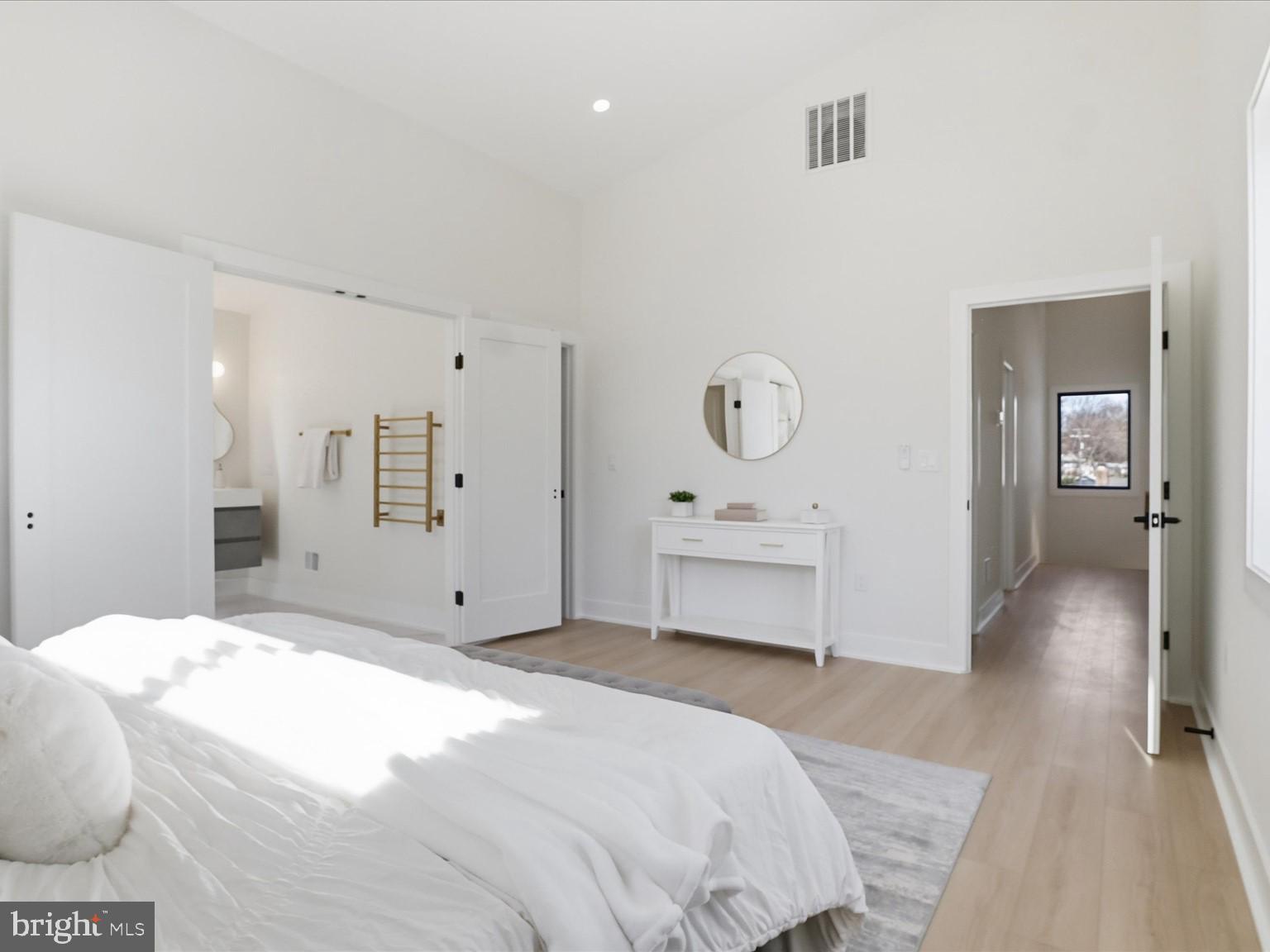 DUNN LORING WOODS - Residential