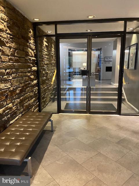 WARD 27 - Residential Lease