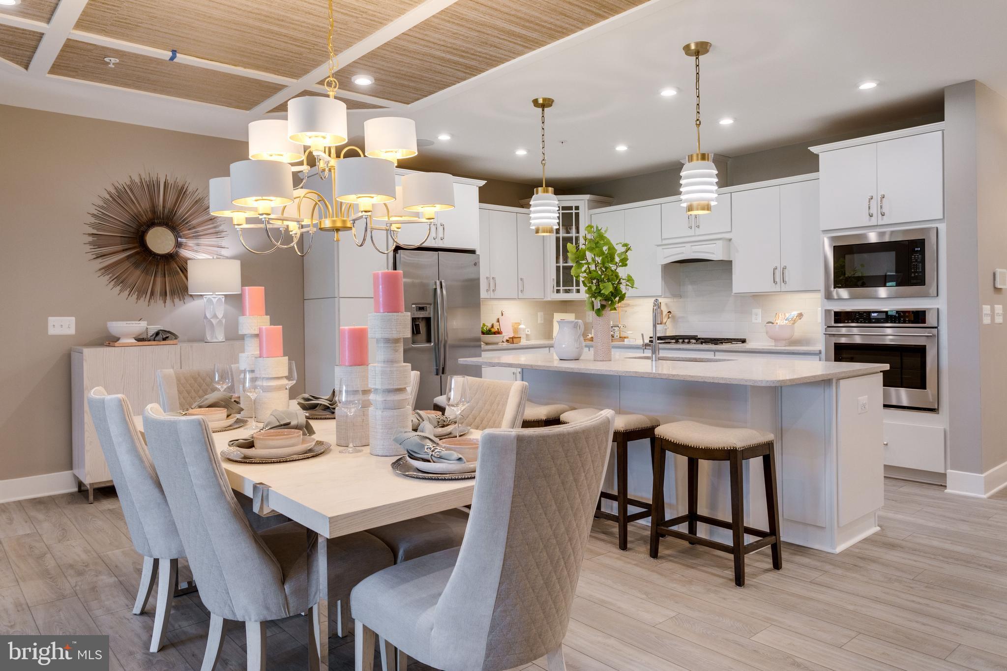 FOUR SEASONS AT KENT ISLAND - Residential