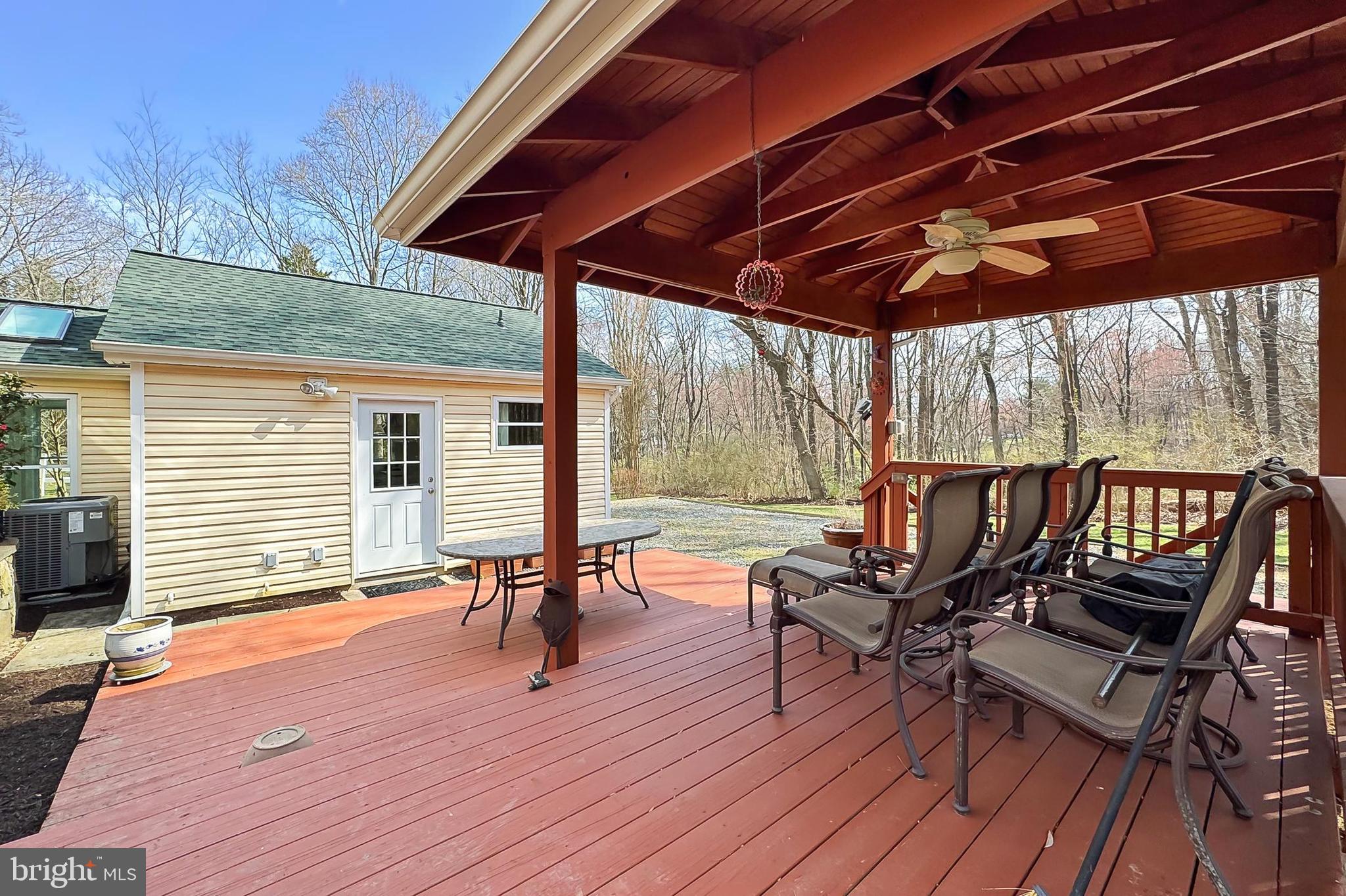 SUNNYBROOK - Residential