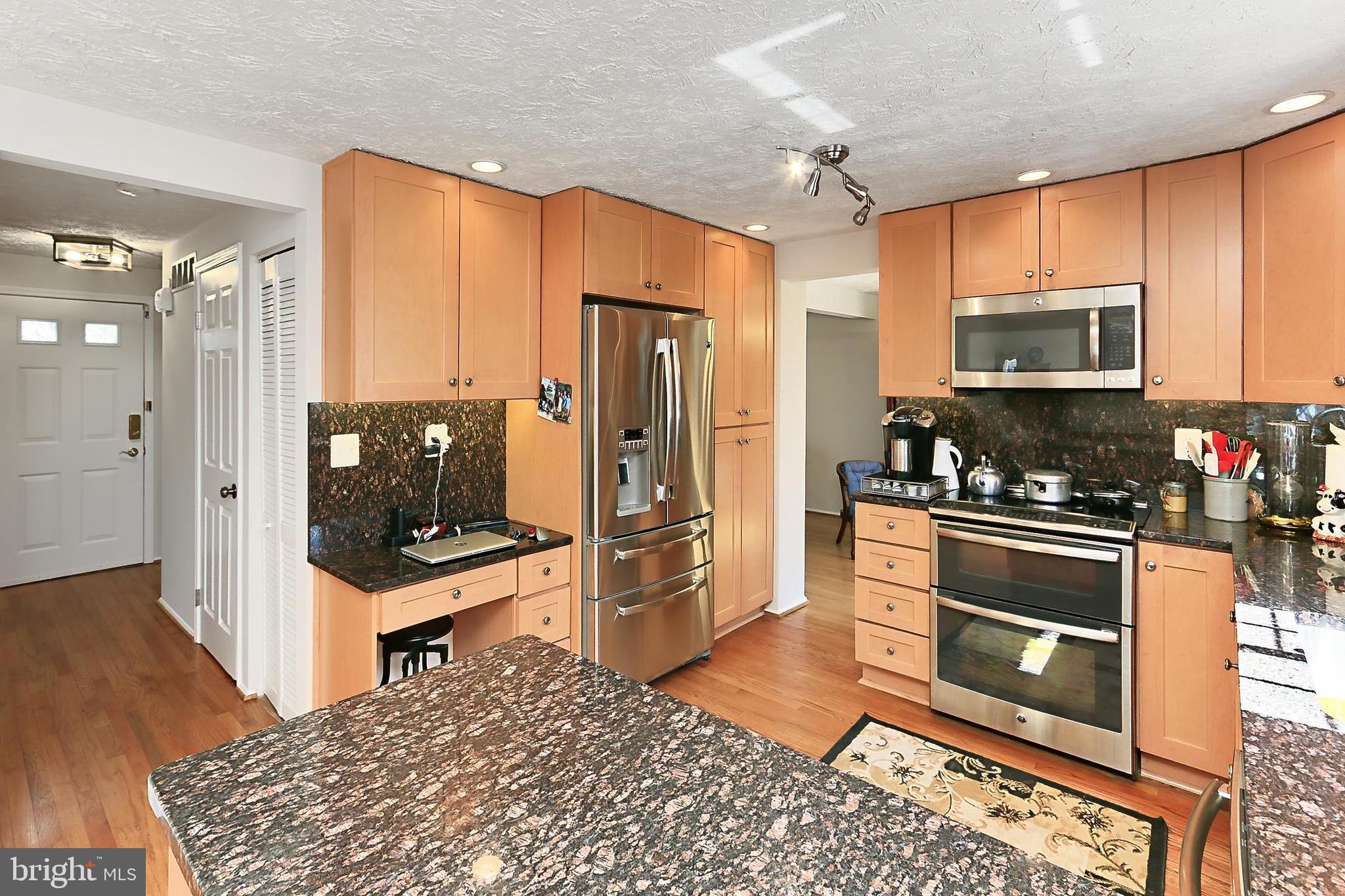 SUNNYBROOK - Residential