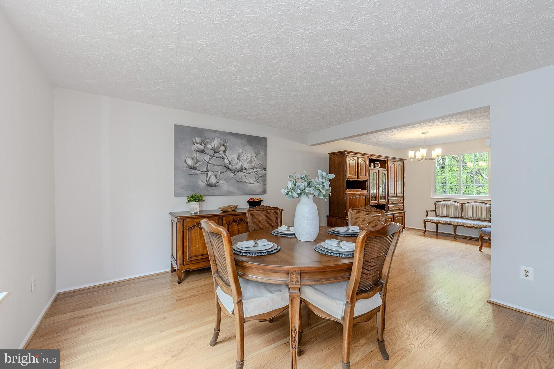 SUNNYBROOK - Residential