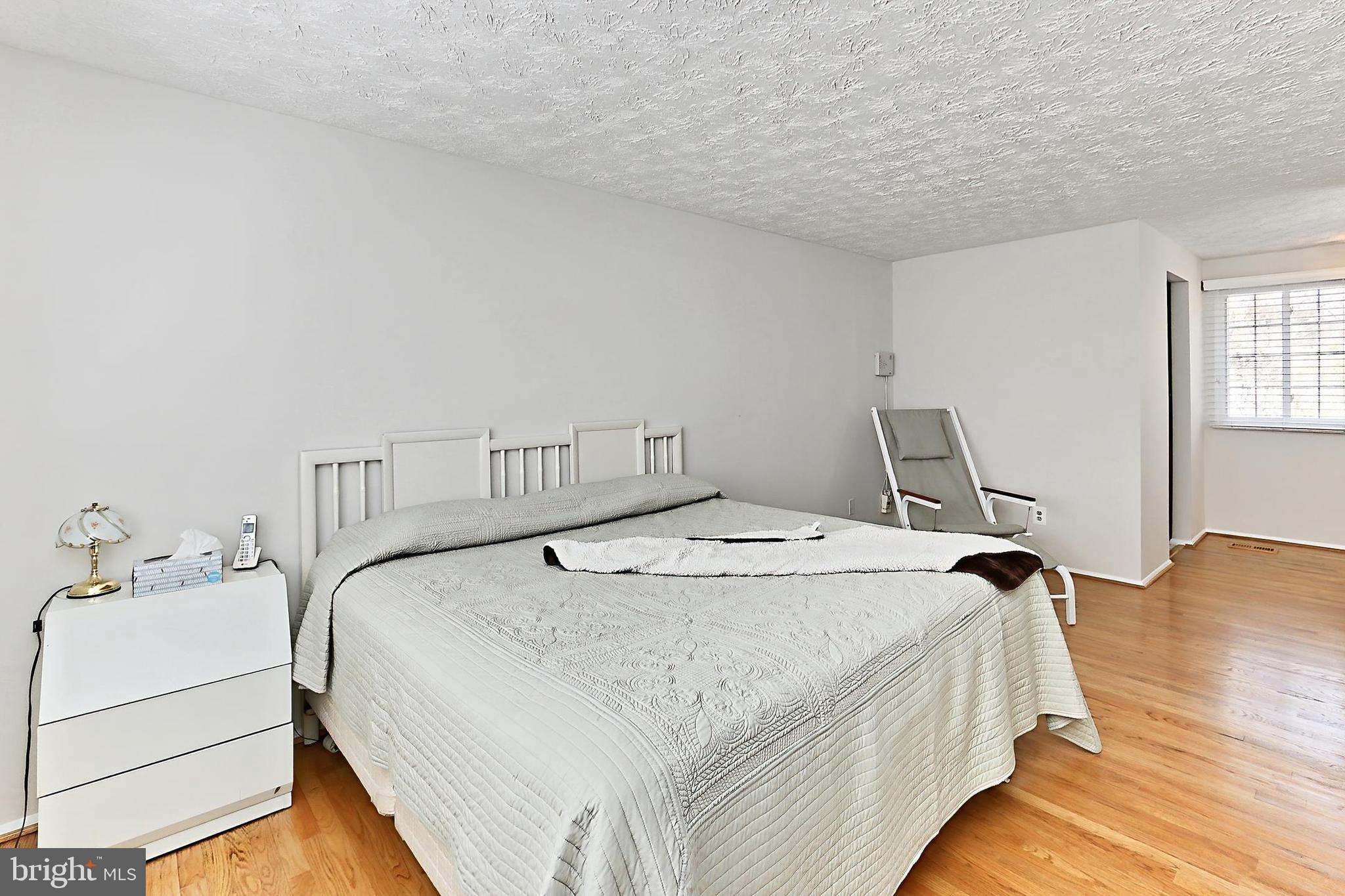 SUNNYBROOK - Residential