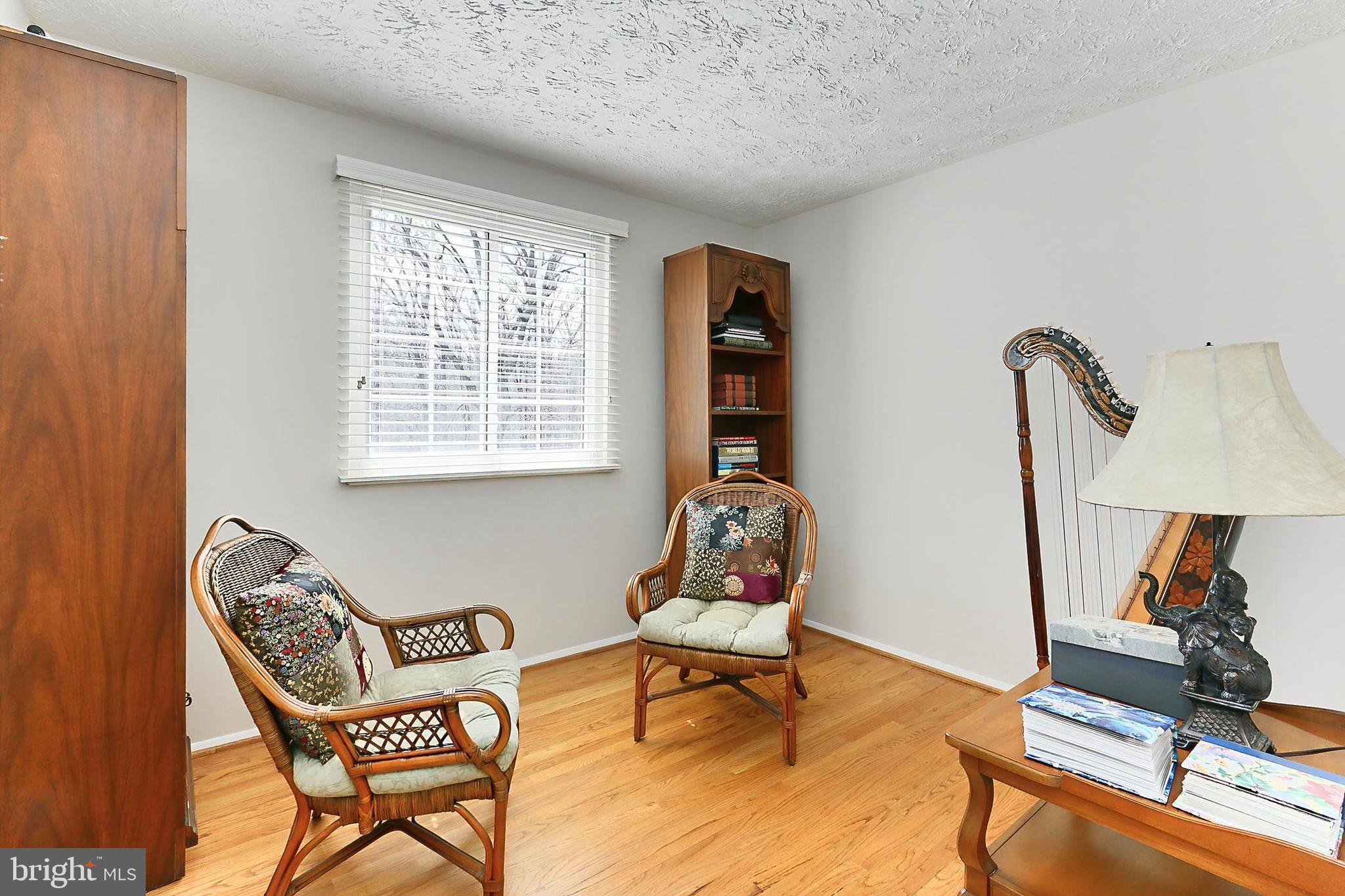 SUNNYBROOK - Residential