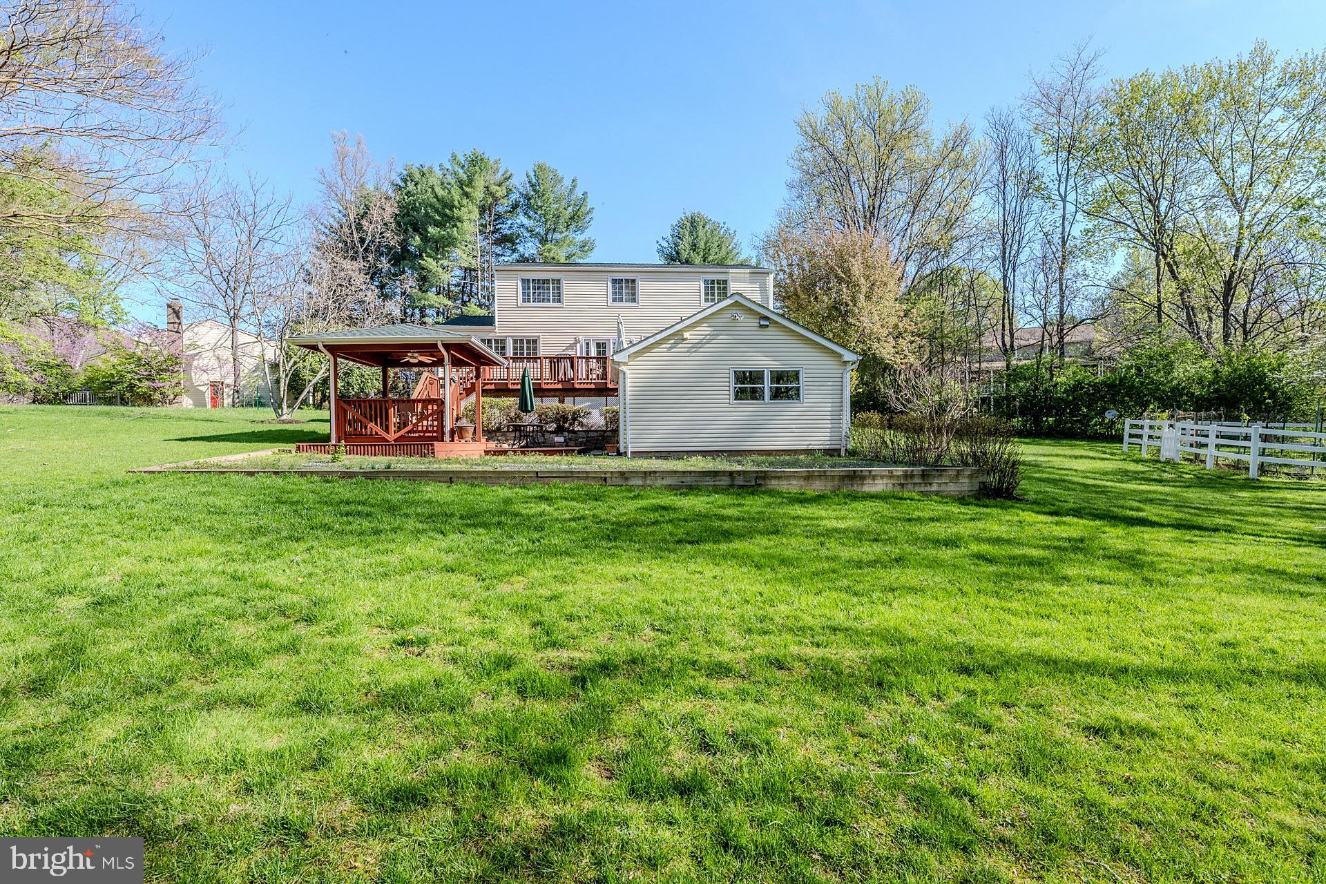 SUNNYBROOK - Residential