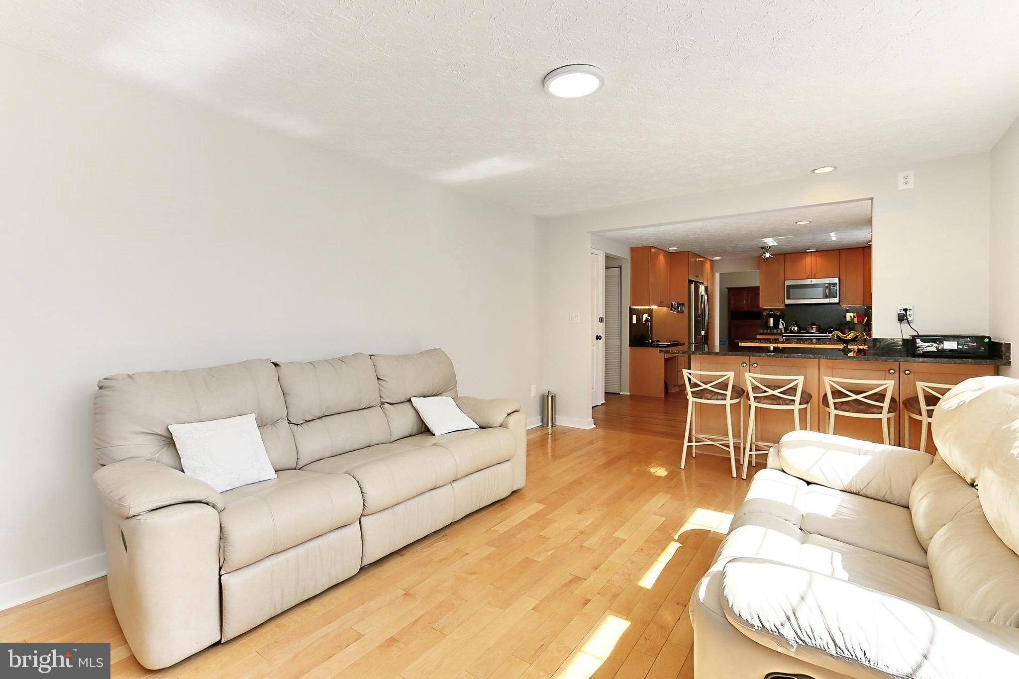 SUNNYBROOK - Residential