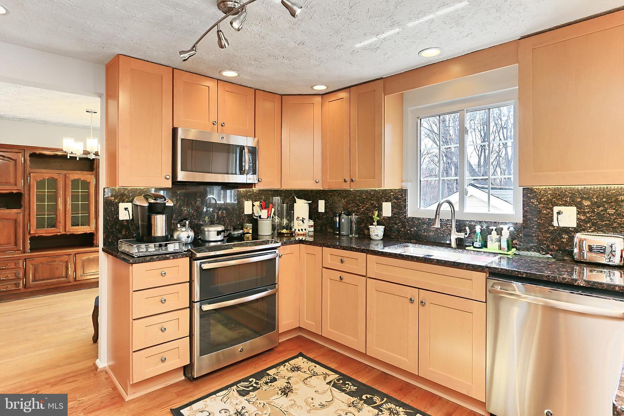 SUNNYBROOK - Residential