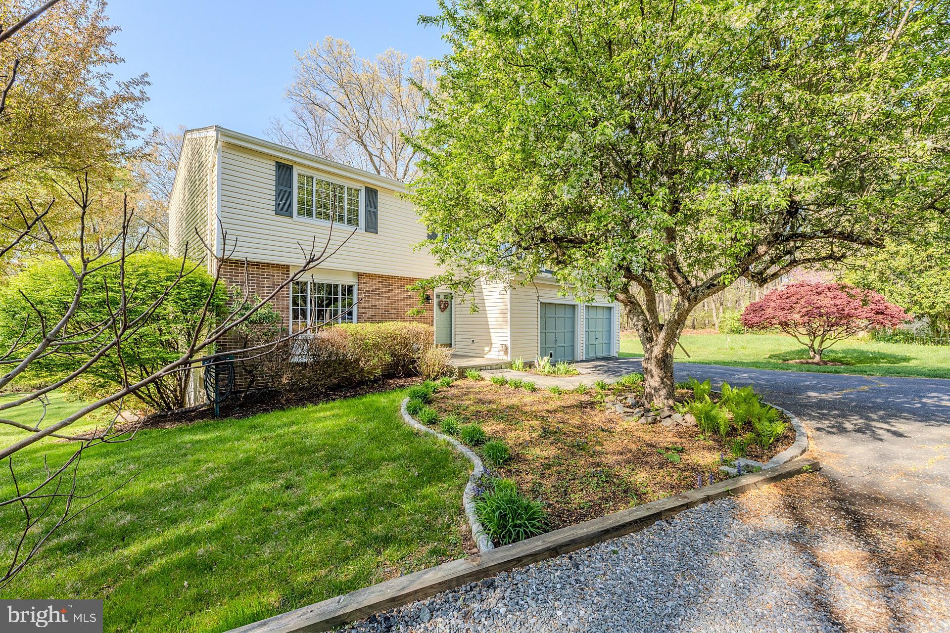 SUNNYBROOK - Residential