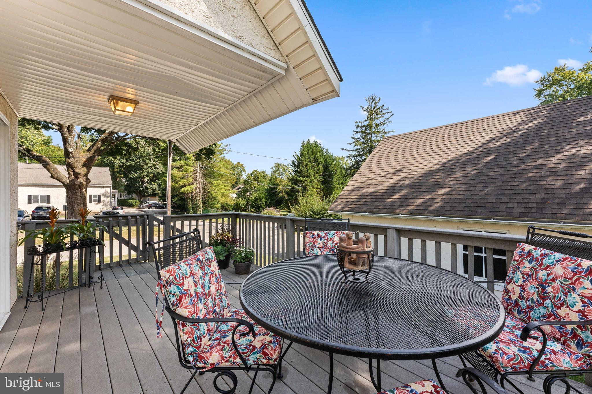 DEEPDALE - Residential