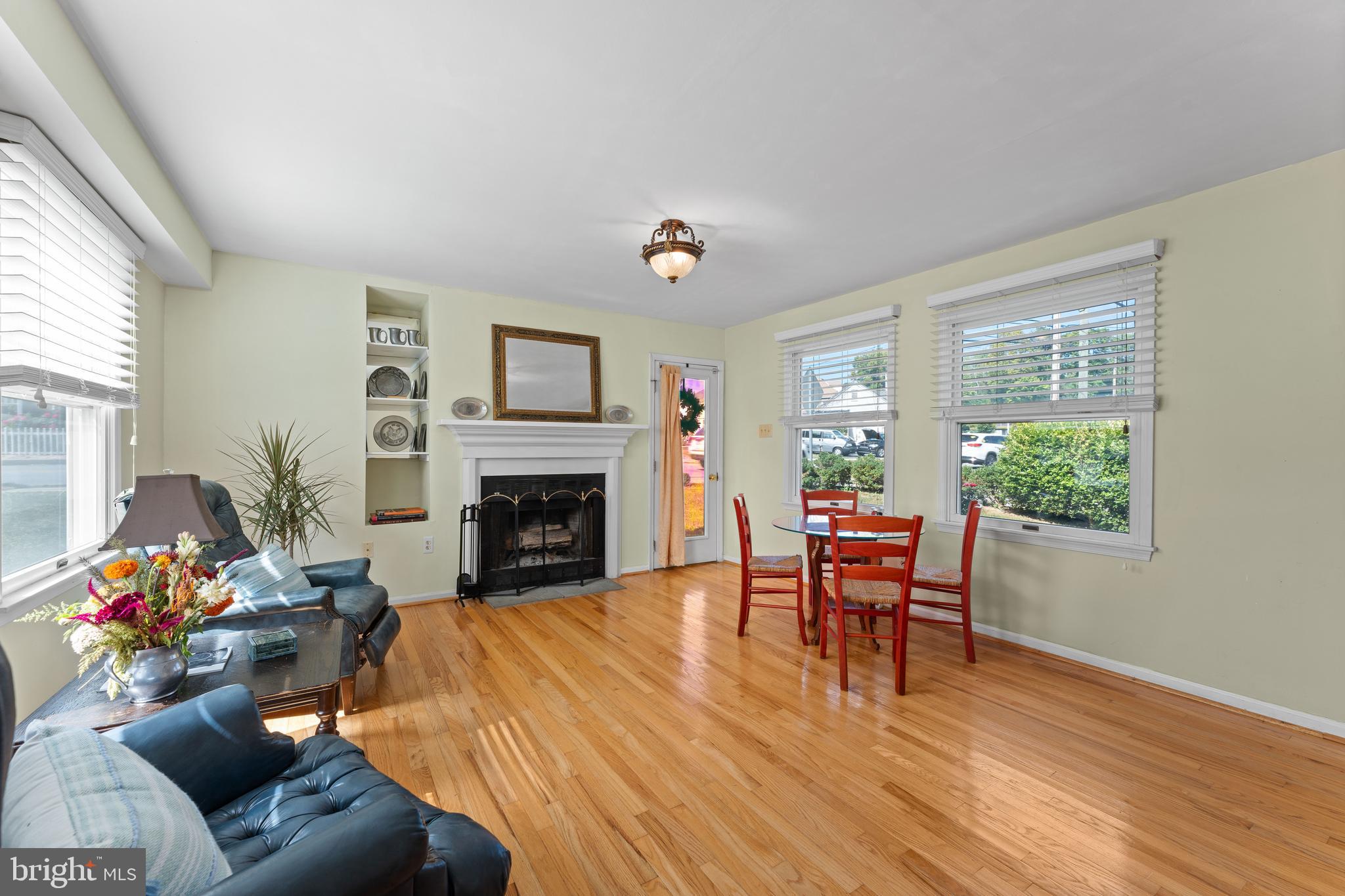 DEEPDALE - Residential